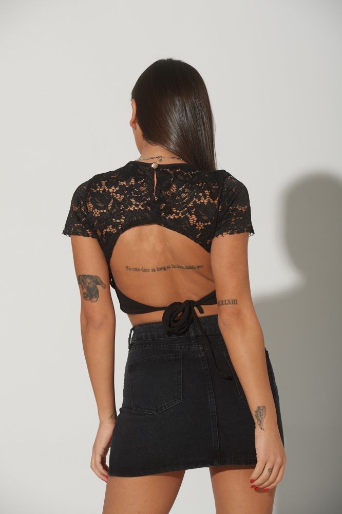 Τοπ Πιπ Με Δανδέλα Και  Άνοιγμα Στην Πλάτη