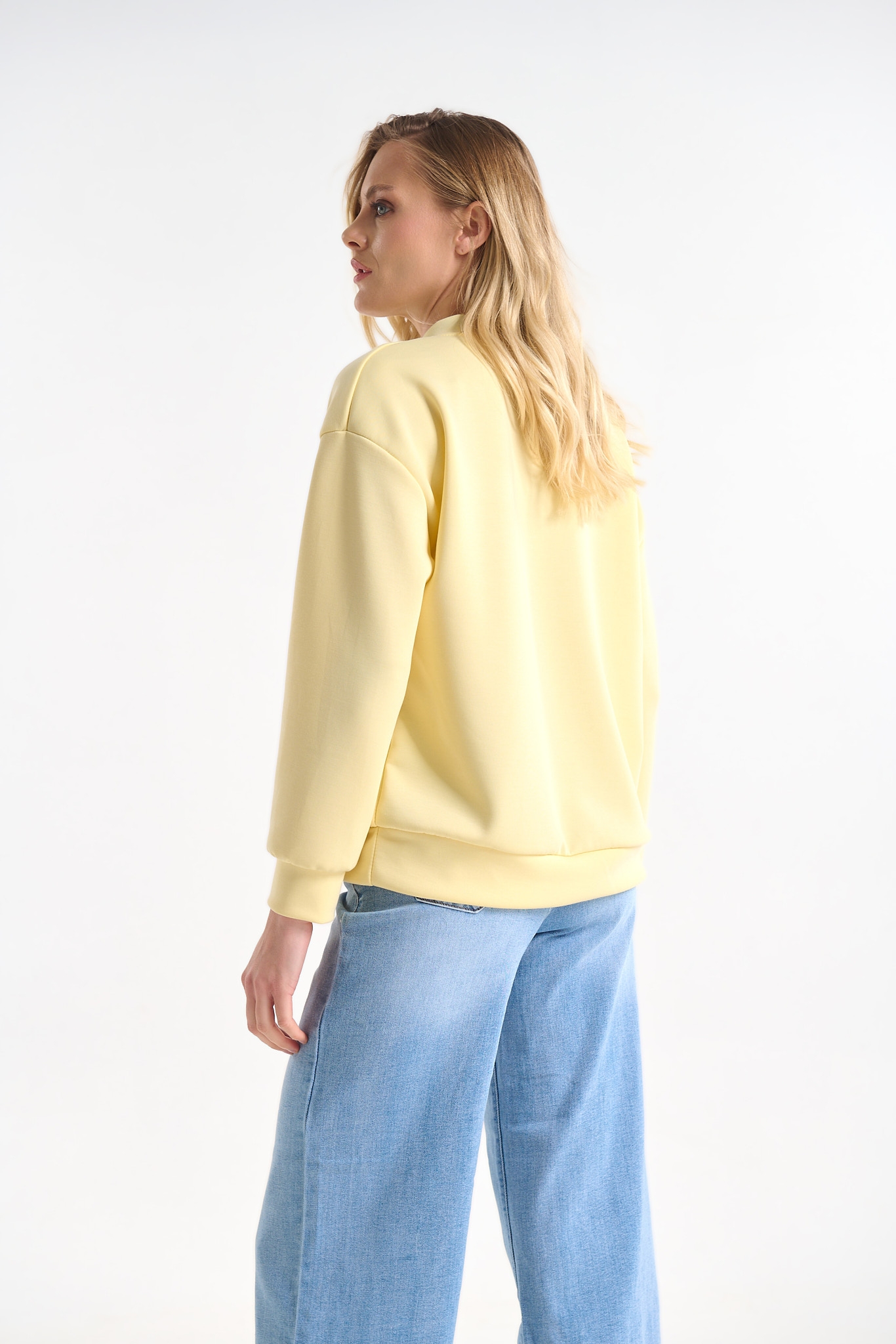 Μπλούζα Με Ενσωματωμένο Φουλάρι