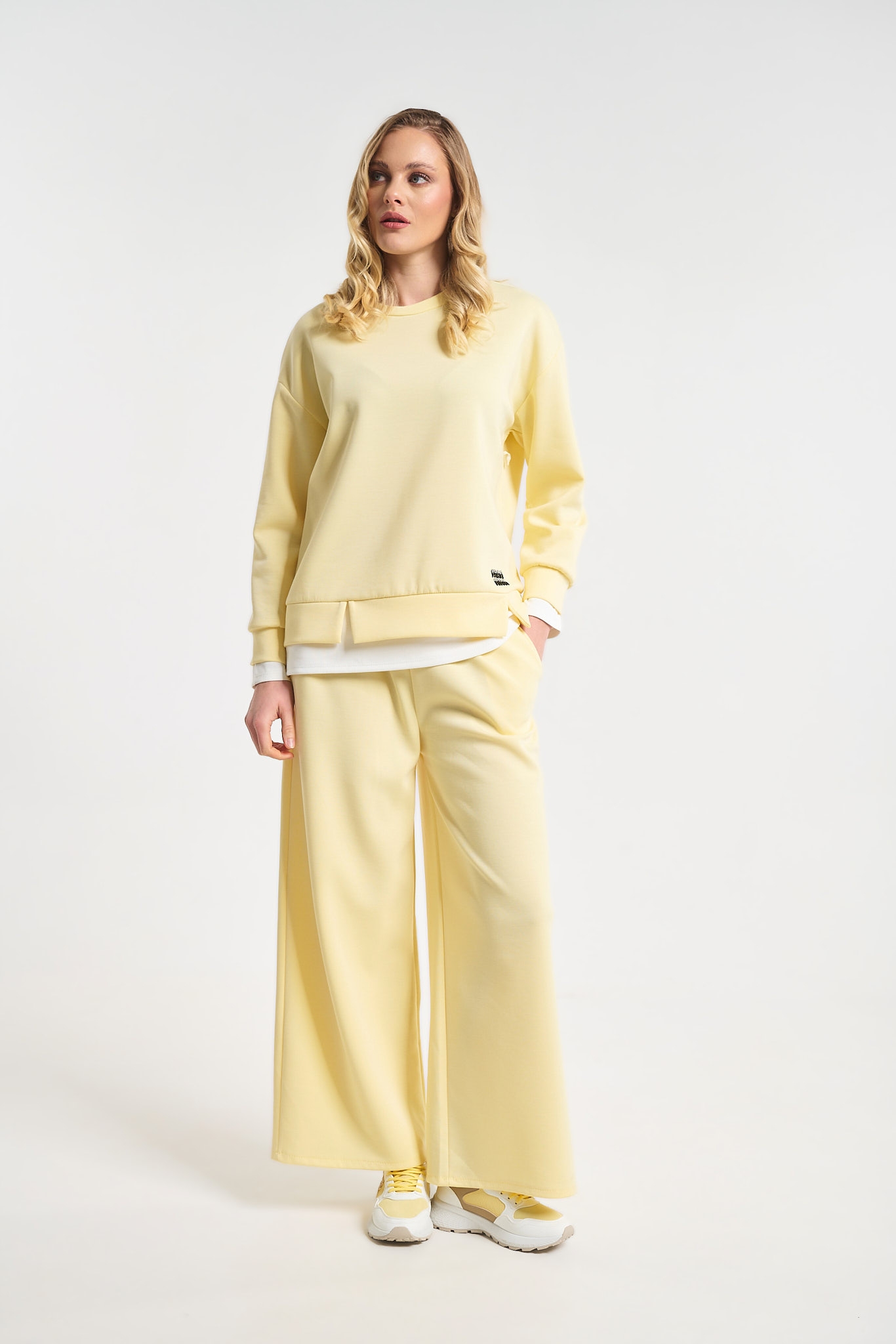 Oversized Sweatshirt & Wide-Leg Pants Co-Ord Set