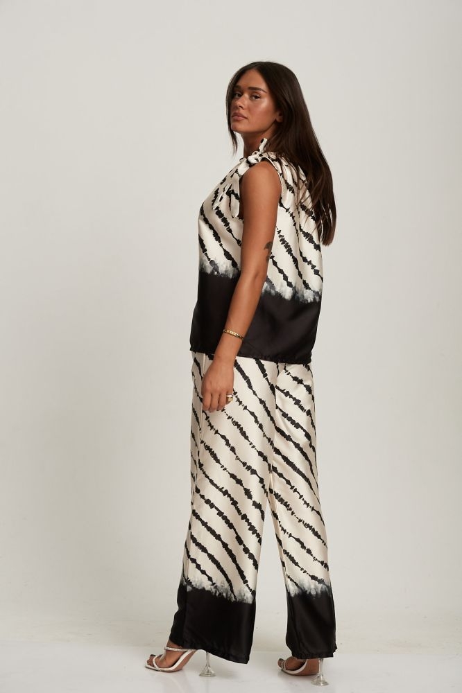 Σέτ Τόπ & Παντελόνα Βουρτσιές