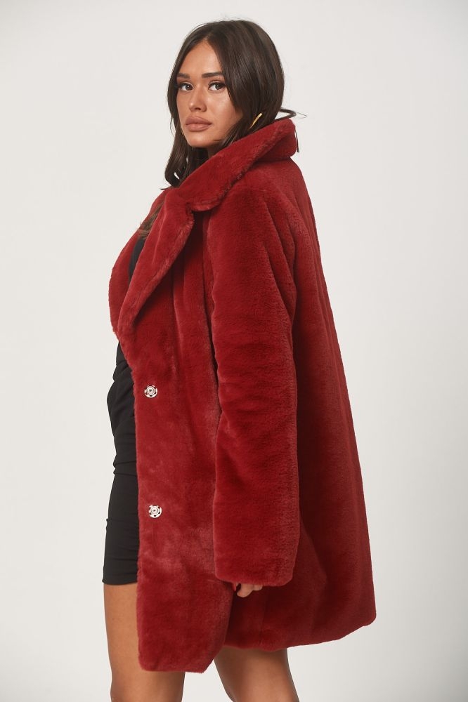 Γούνα Με Μεγάλο Γιακά