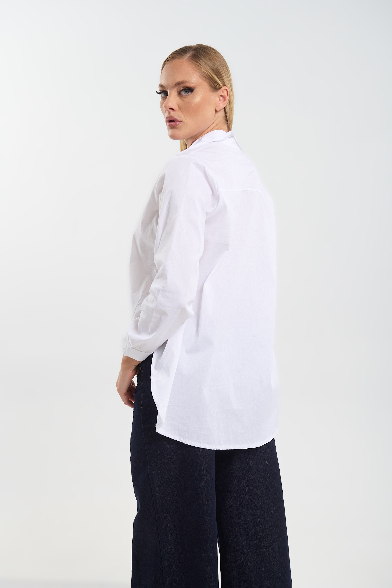 Πουκάμισο Με Πέτρες Στο Κούμπωμα