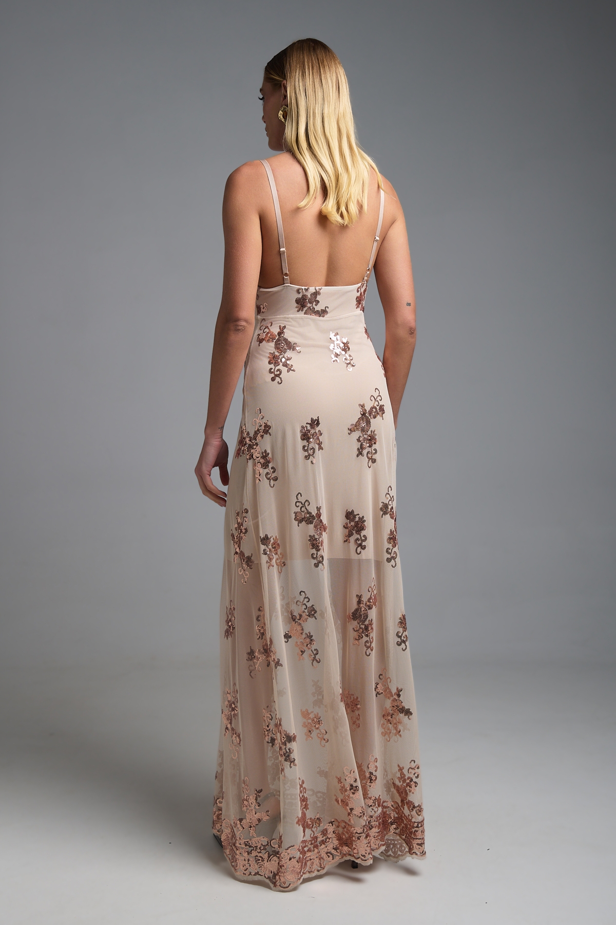 Maxi Φόρεμα Τούλι με Κεντημένα Λουλούδια