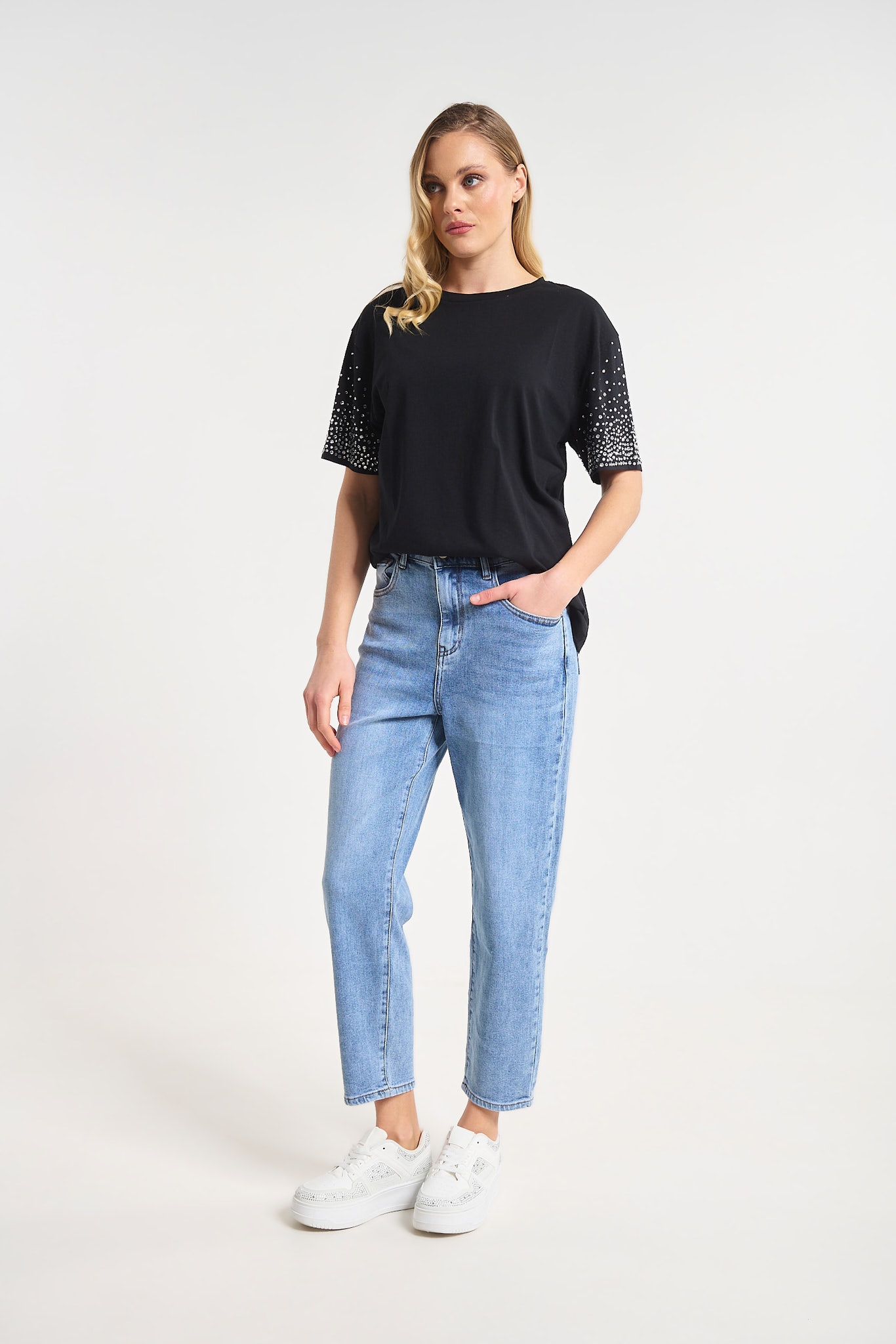 T-shirt Με Στρας Στο Μανίκι