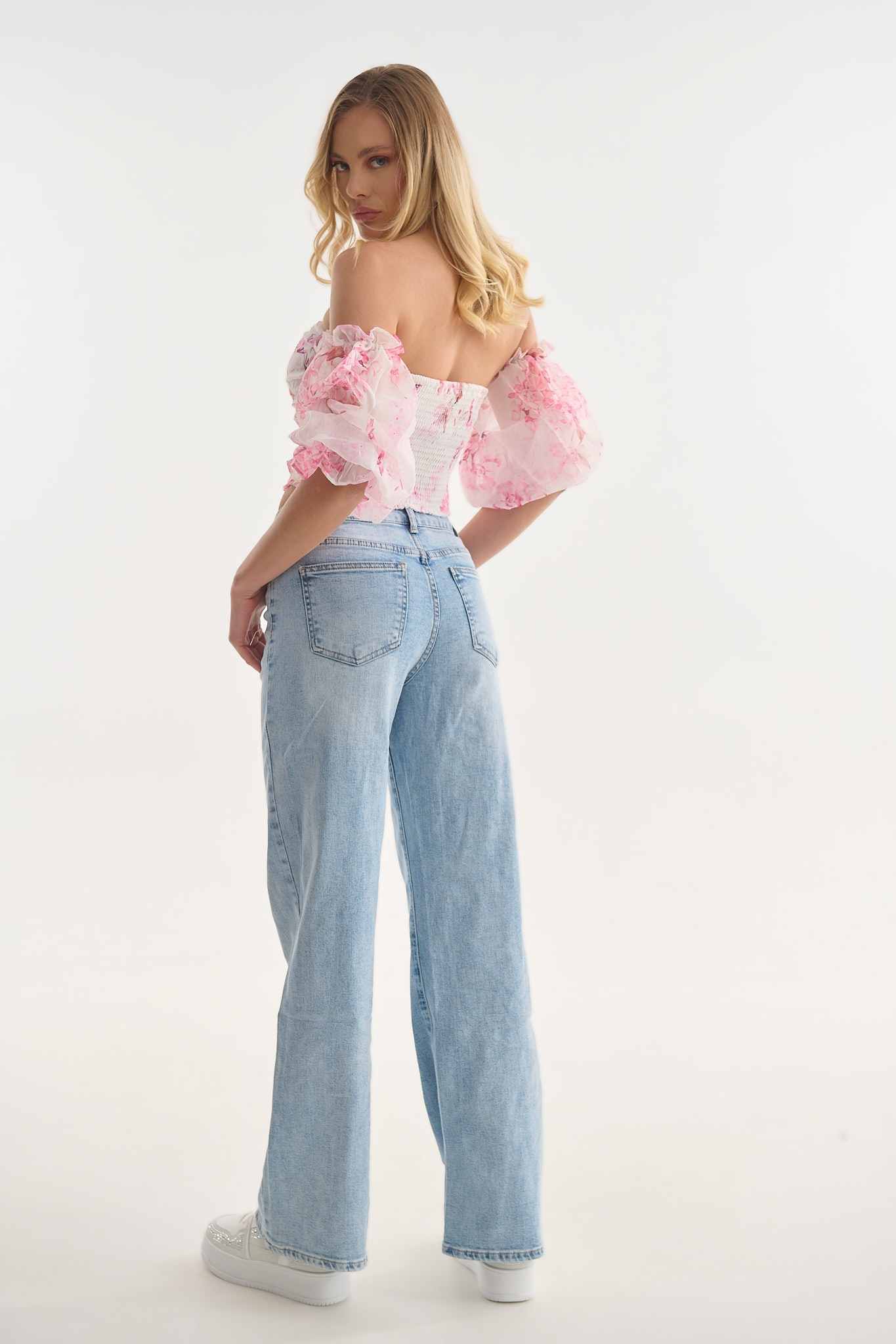 Crop Top Φλοράλ με Ώμους Έξω