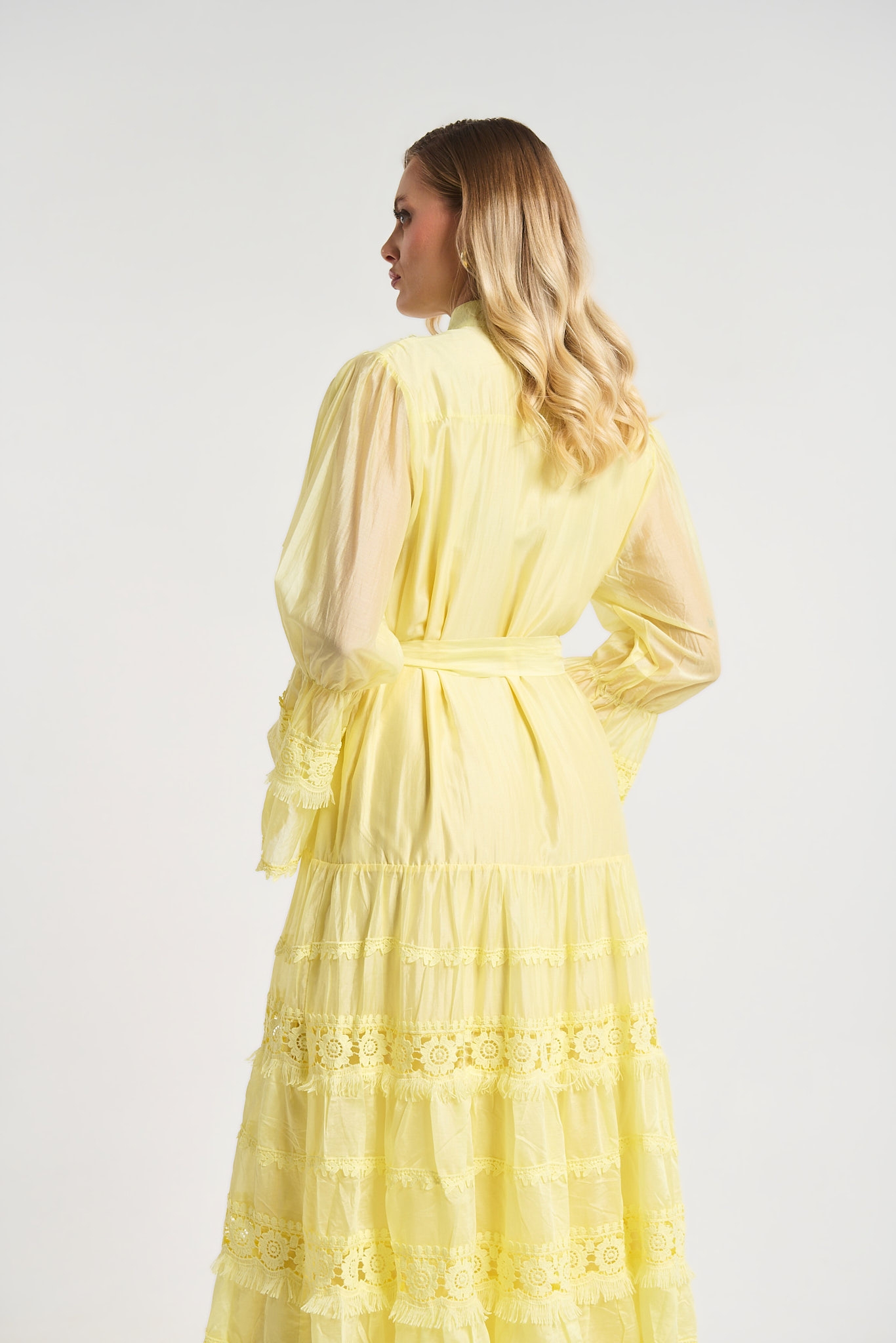 Φόρεμα Μακρύ Με Λεπτομέρεια Δαντέλα