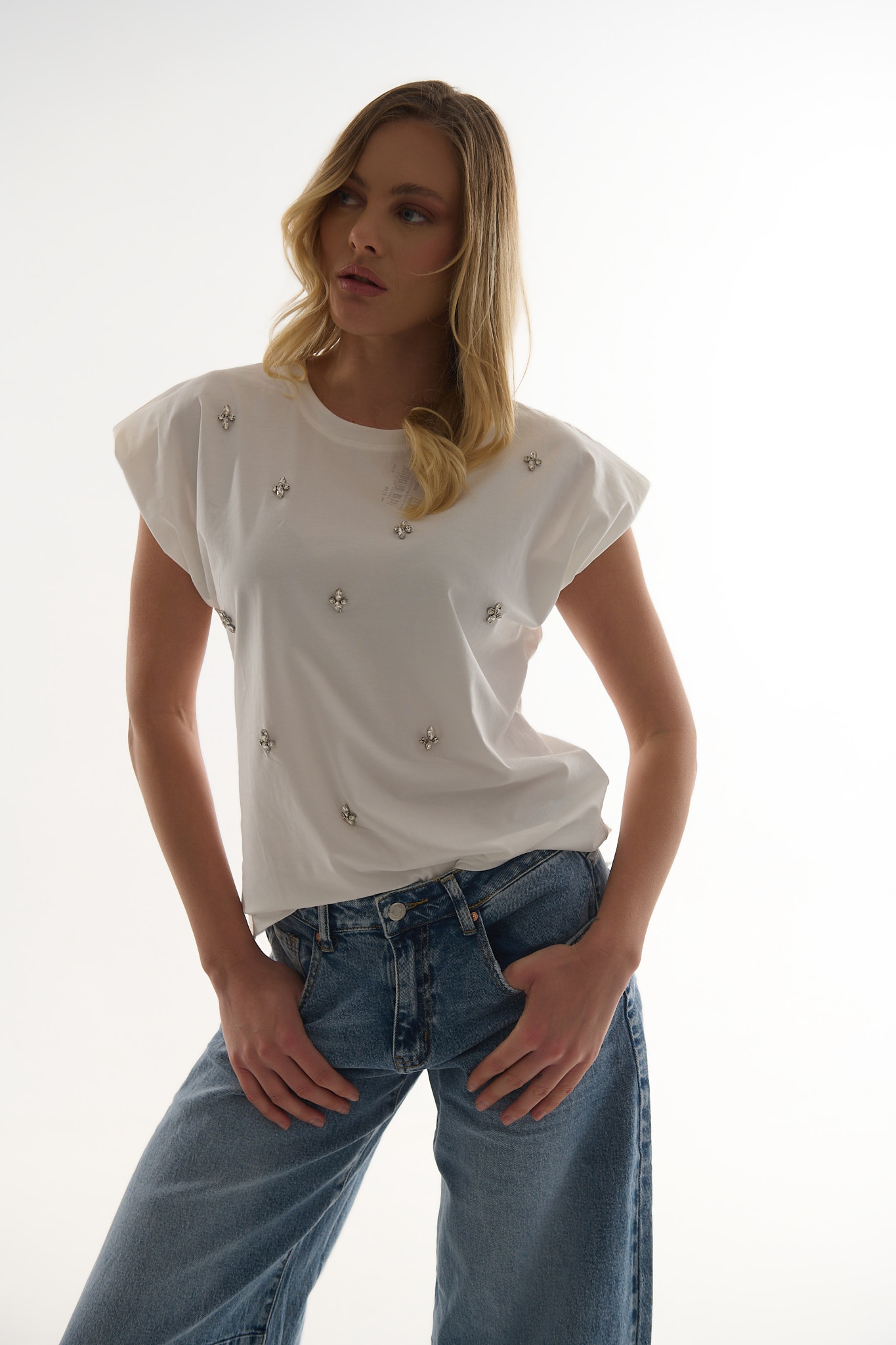 T-shirt με Διακοσμητικά Στρας