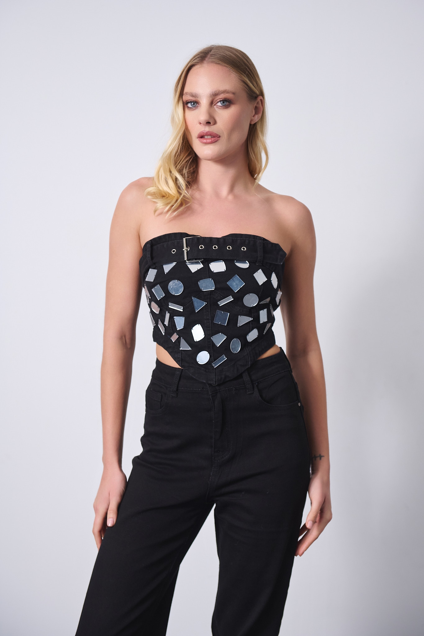 Μπούστο Τζιν Καθρέφτες