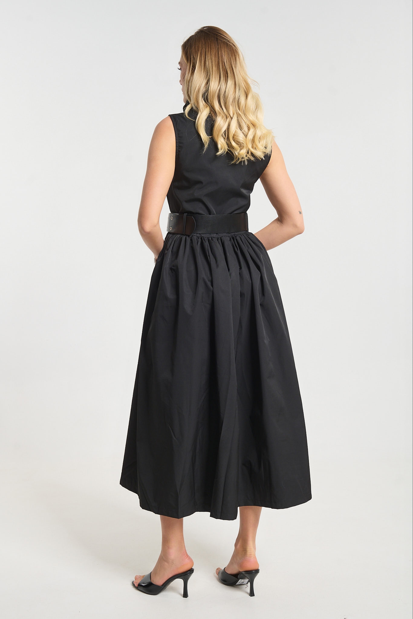 Φόρεμα Midi Αμάνικο Με Φερμουάρ