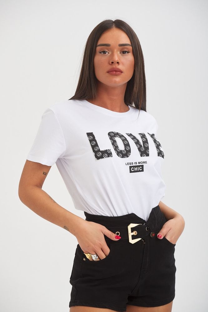 T-Shirt Less Is More
