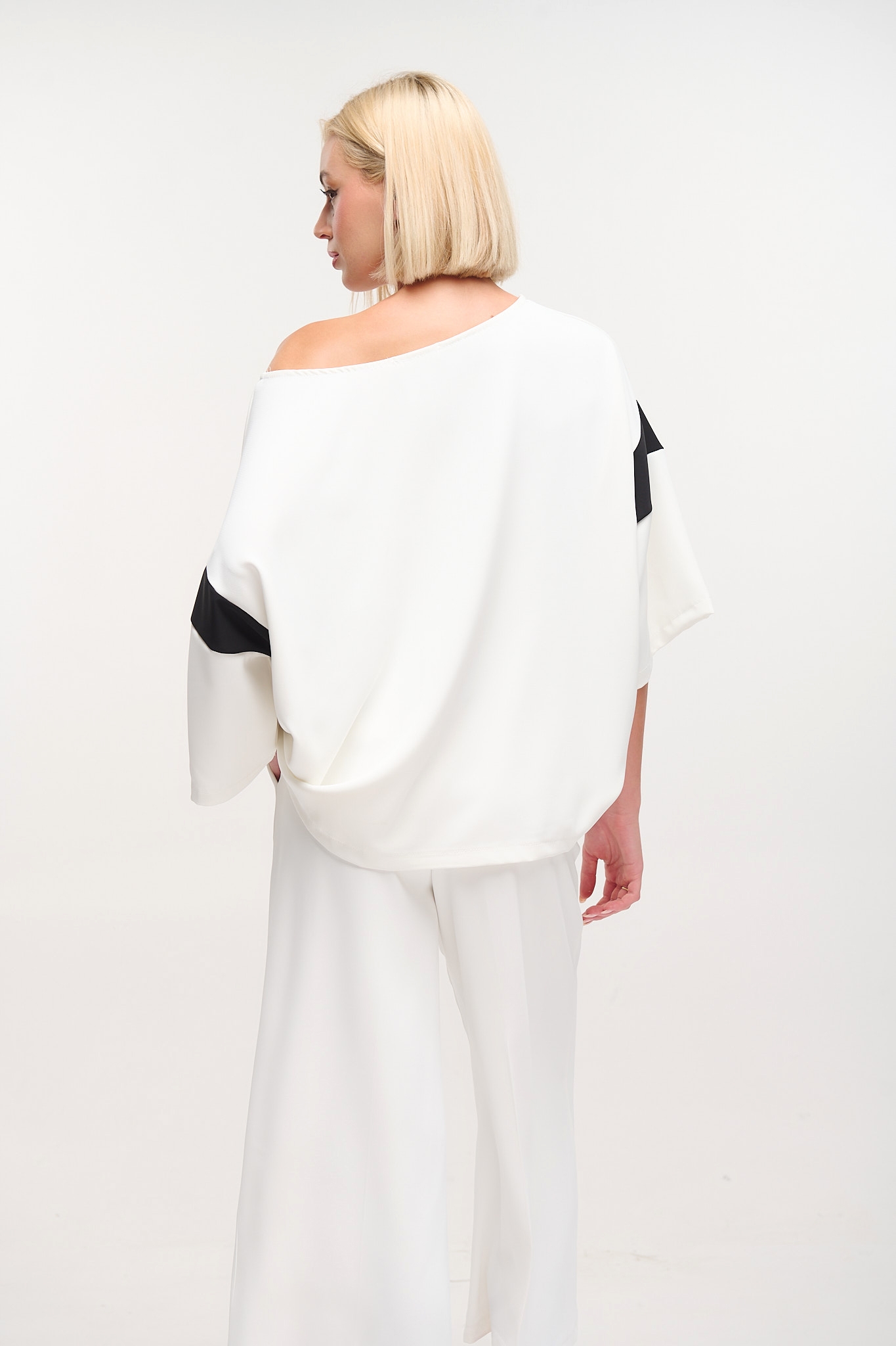 Kelly's Μπλούζα Με Ρίγα Στο Πλάι