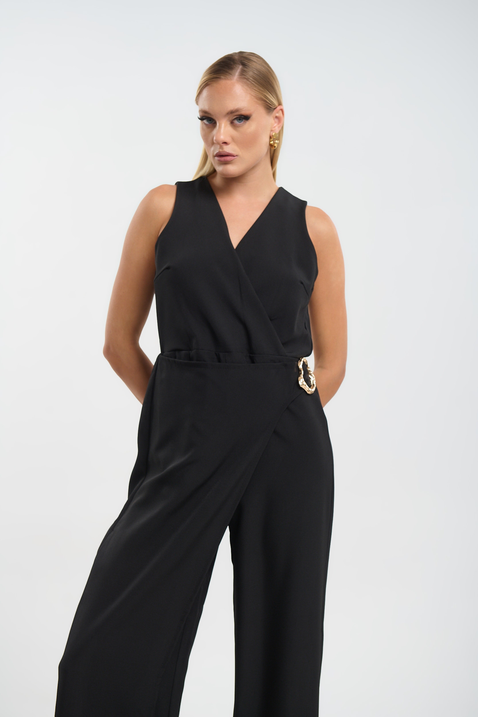 Kelly’s Ολόσωμη Αμάνικη Φόρμα Κρουαζέ με Δέσιμο &