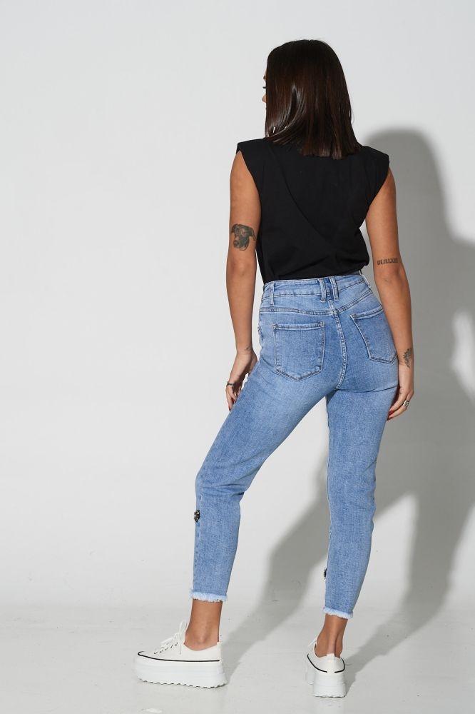 Skinny Jeans With Shiny Stones