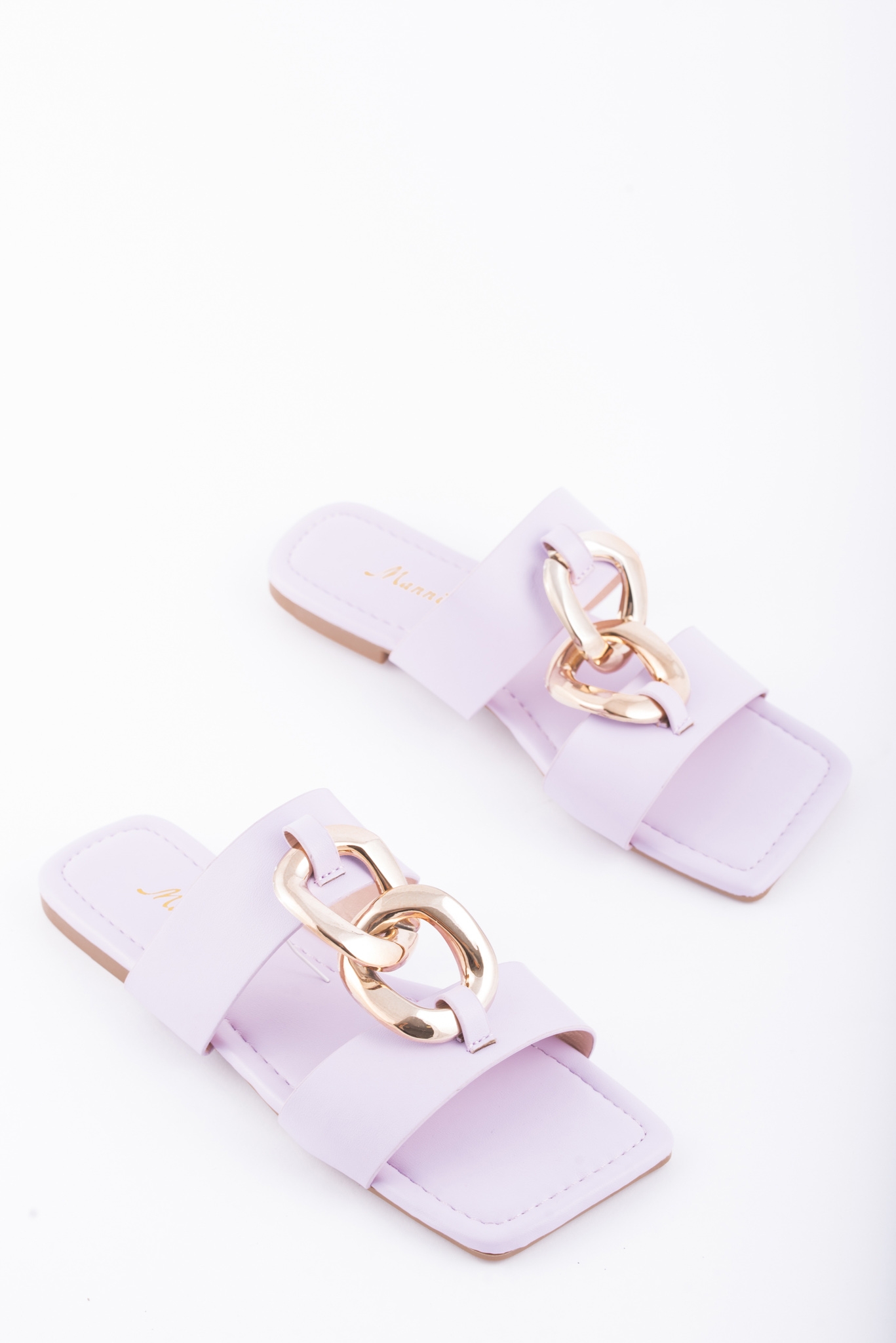 Παντόφλα Με Δύο Λουριά & Αλυσίδα