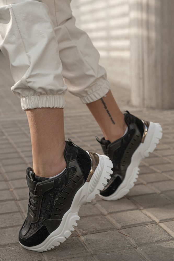 Gold Detailed Lace Up Sneakers