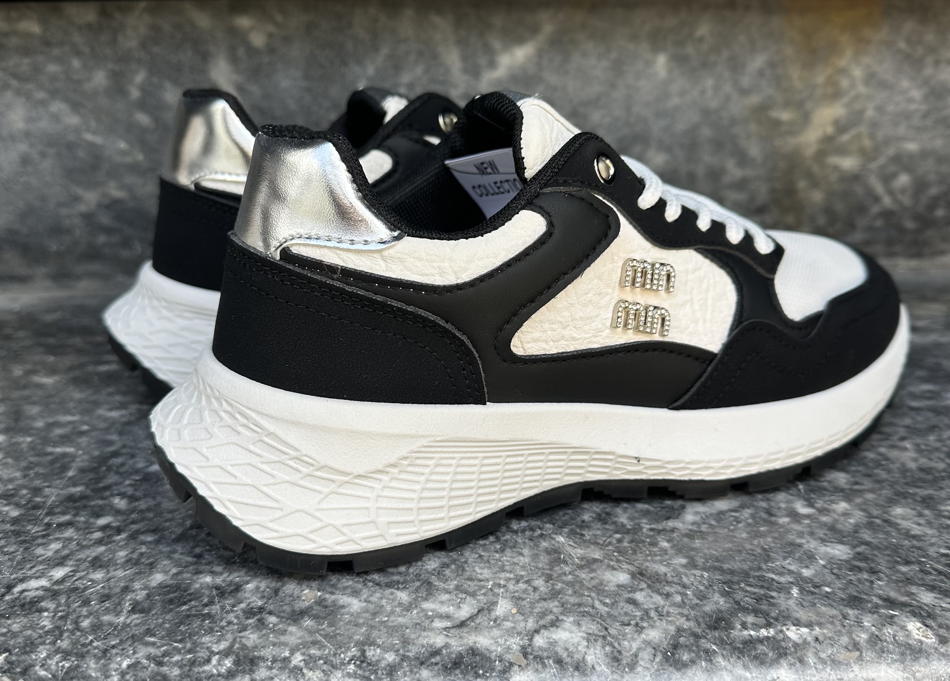 MIN MIN Multicolour Lace-Up Sneaker
