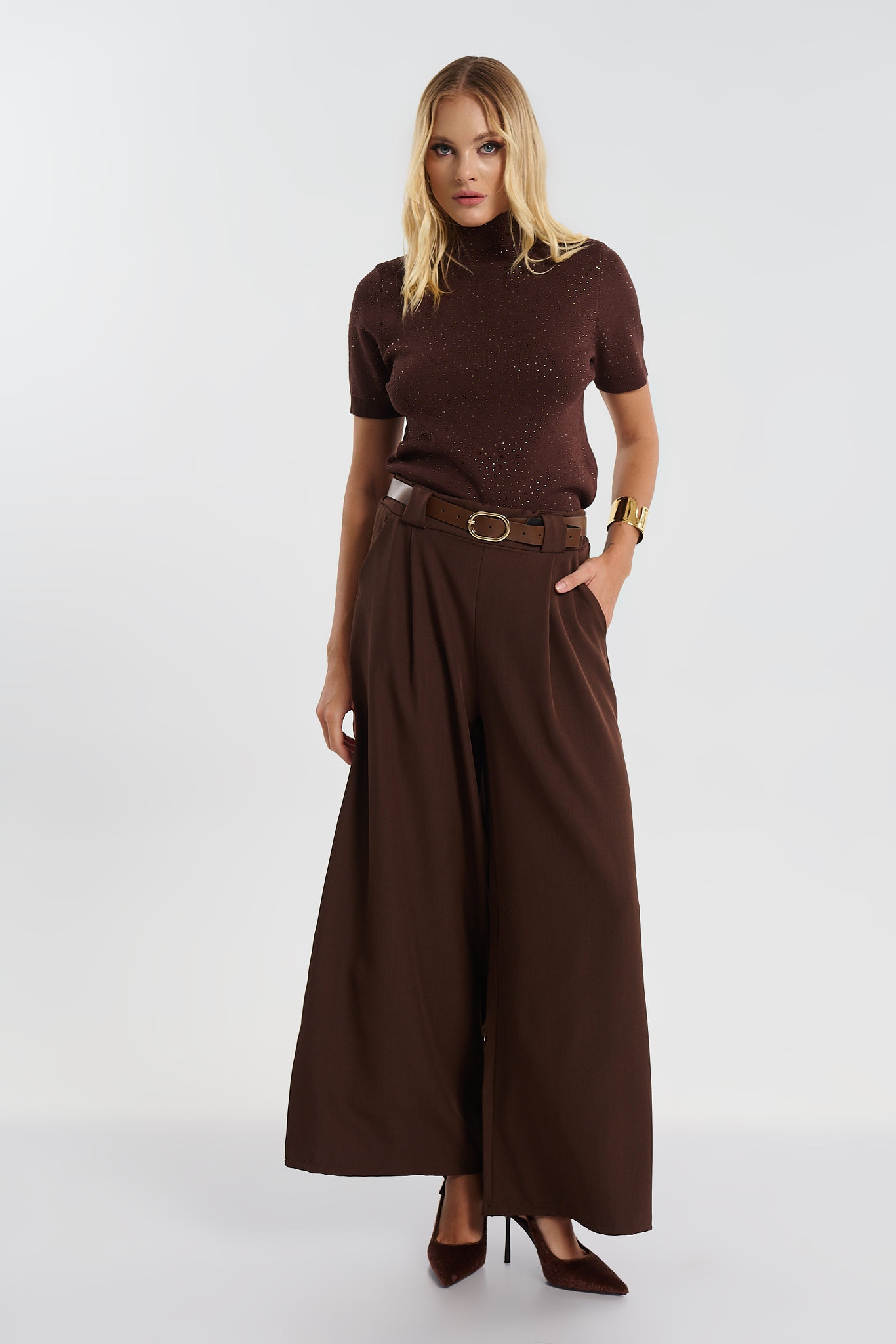 Παντελόνα Με Πιέτες & Ζωνάκι