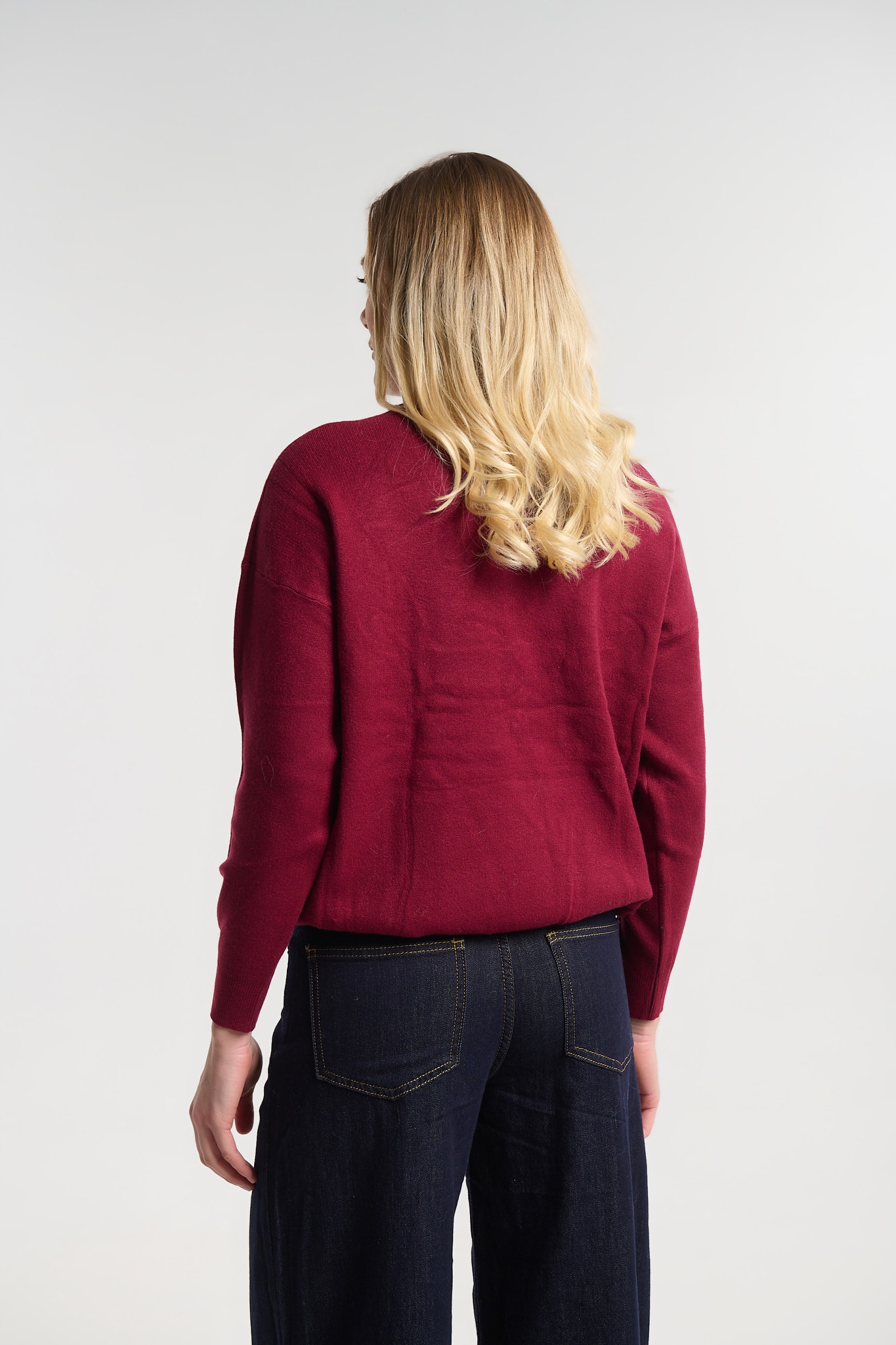 Πλεκτό με Διακοσμητικό Λουλούδι