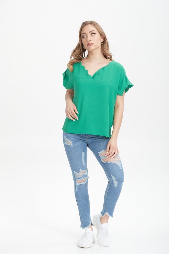 Μπλούζα Με Κυματάκια στο V