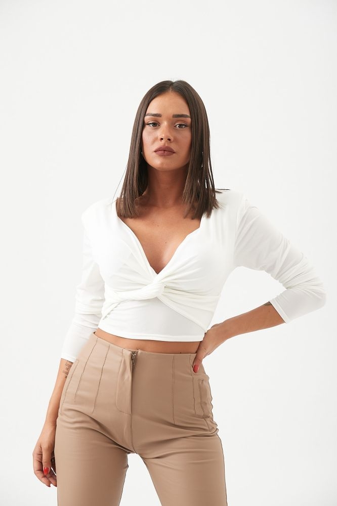 Τόπ Με Κόμπο & Κόψιμο