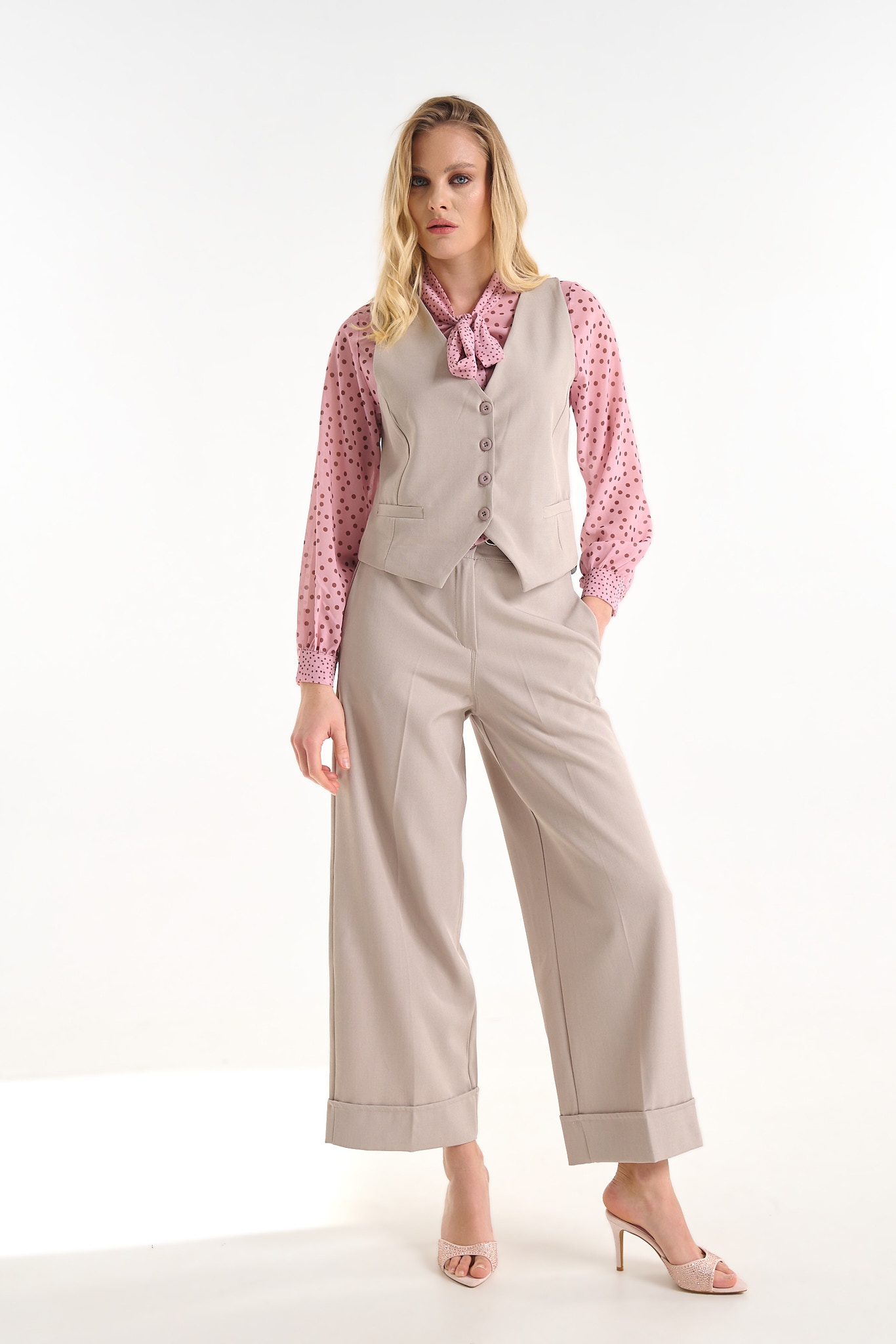 High-Waisted Tailored Trousers with Cuffed Hem and Belt