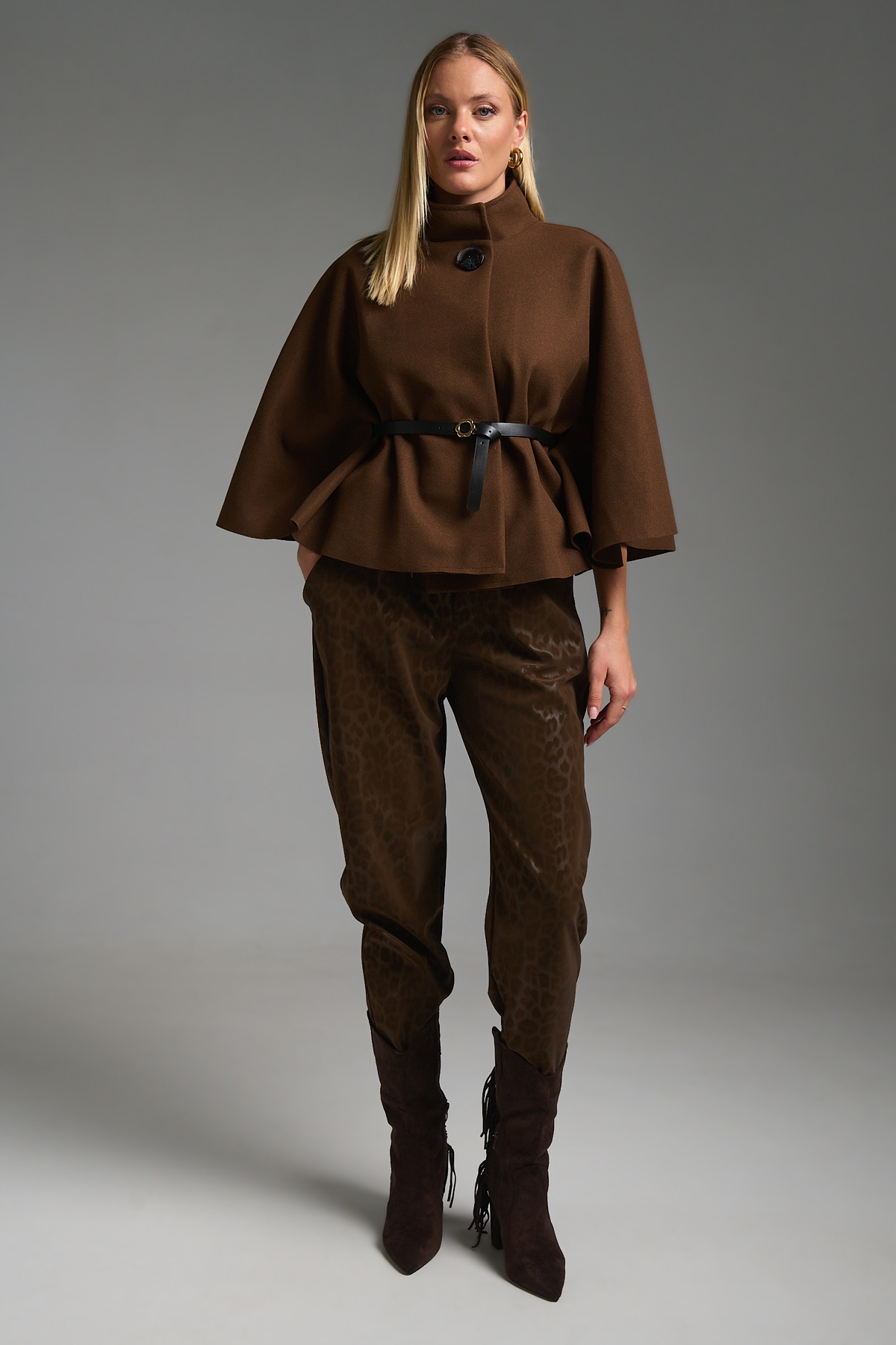 Κάπα Κοντή Με Ζωνάκι