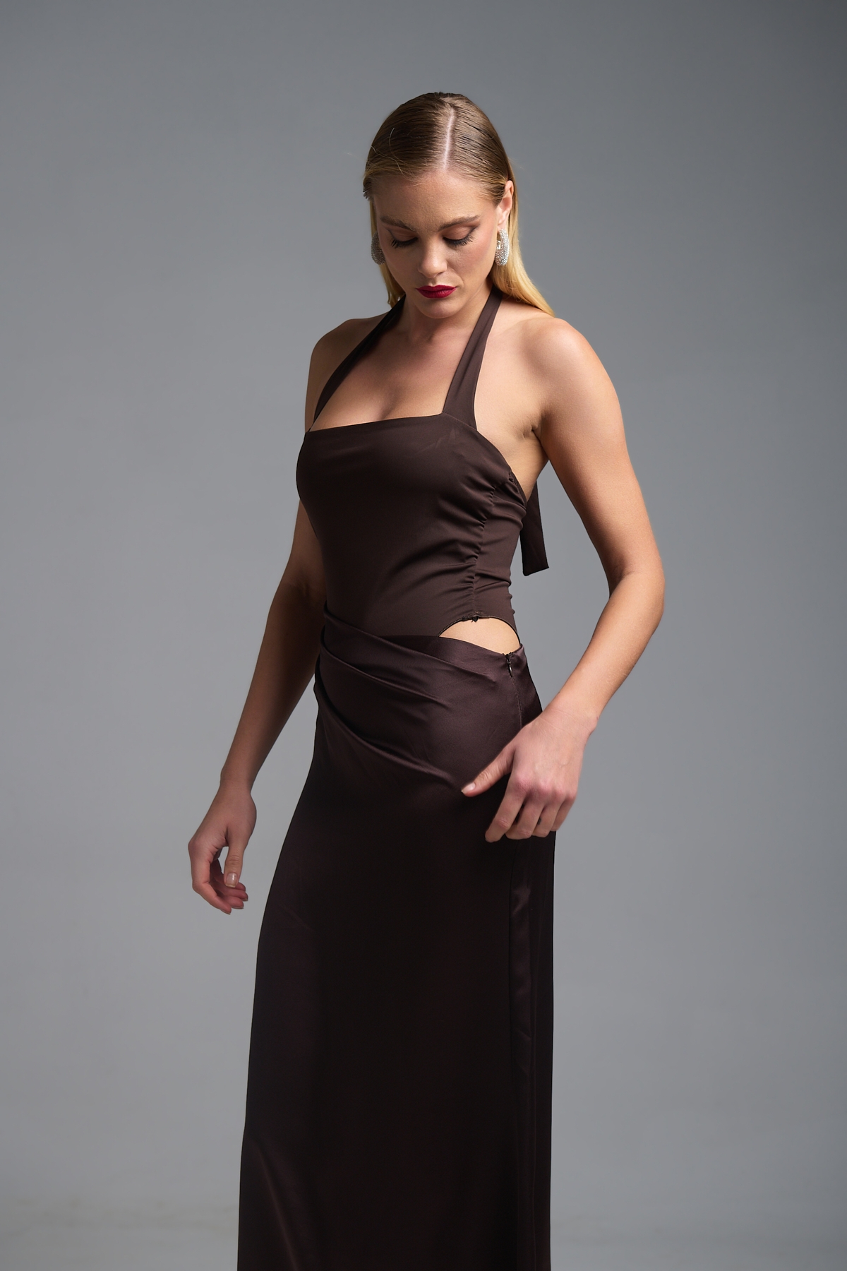 Φόρεμα Μάξι Κορμάκι Με Άνοιγμα