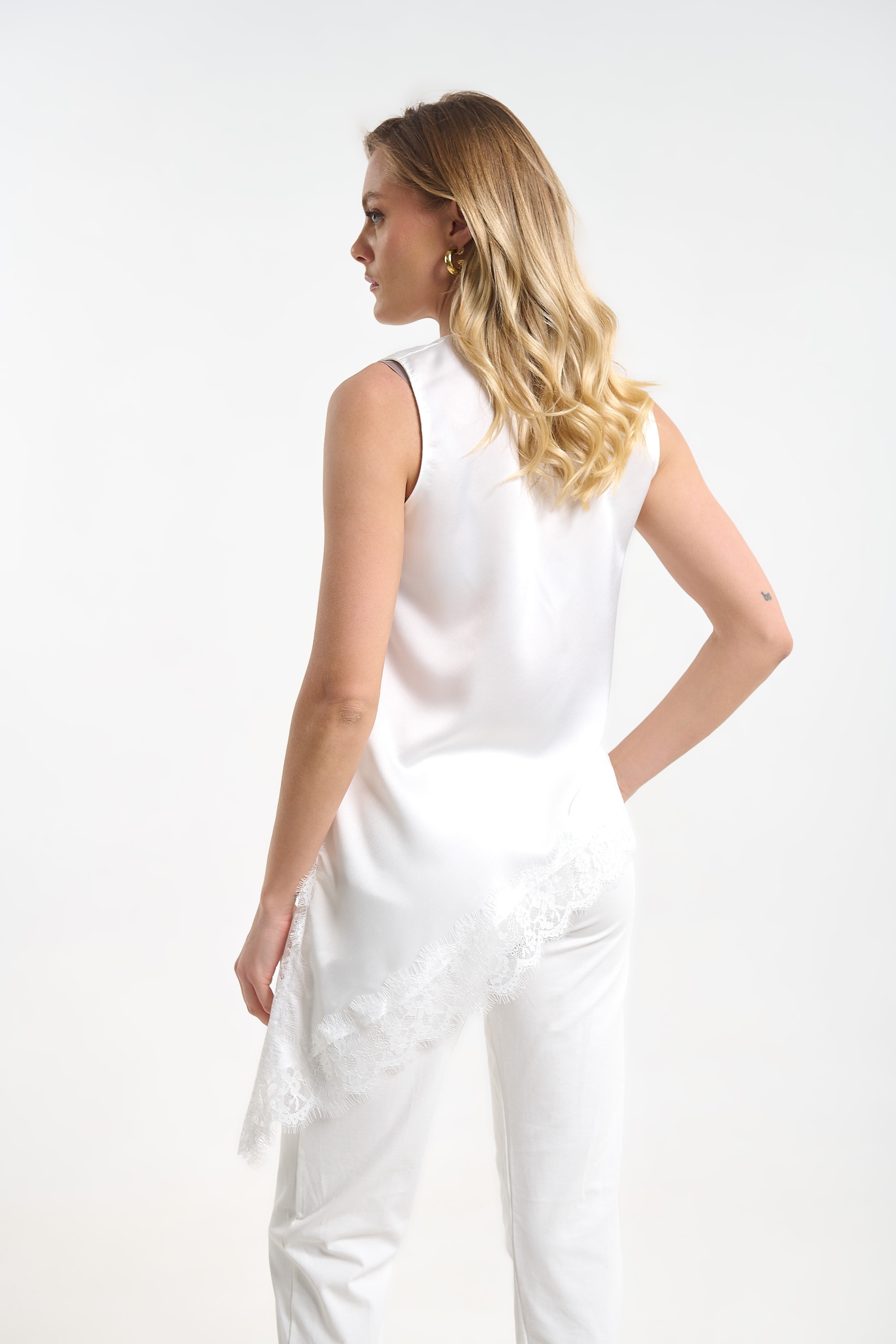 Sleeveless Satin Blouse with Buttons & Lace Detail for Women