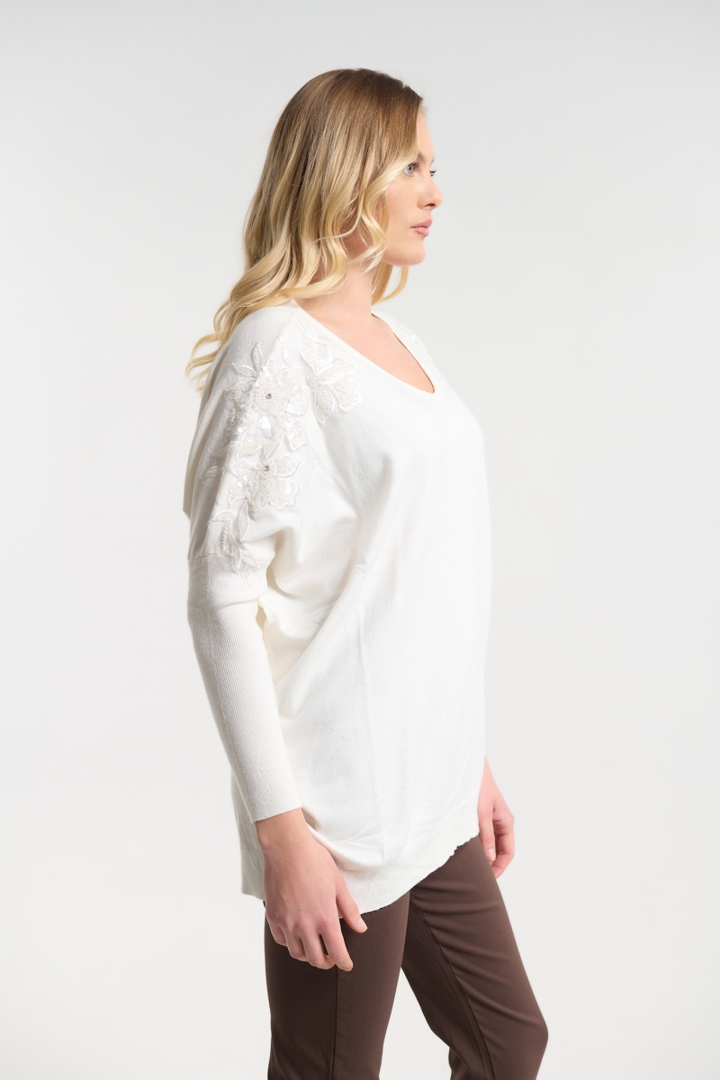 Μπλούζα Oversized με Κεντημένα Λουλούδια στον Ώμο