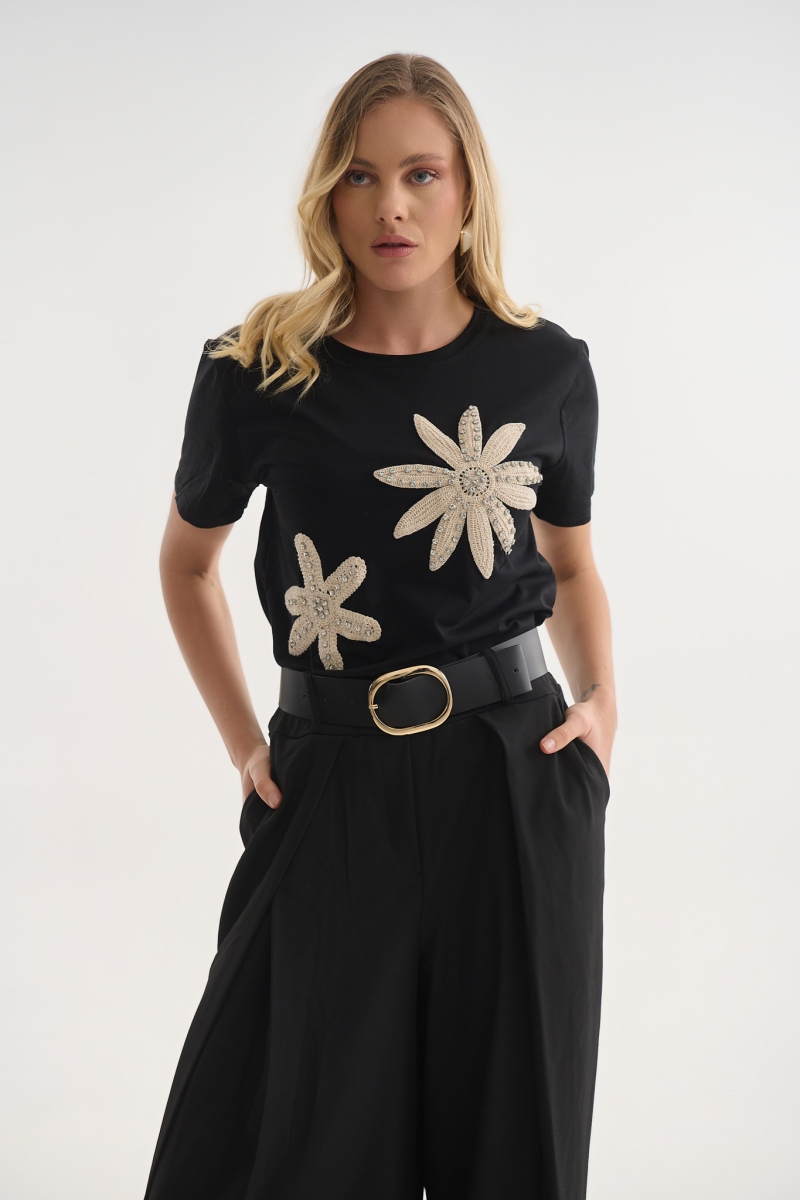 T-shirt with Embroidered Flowers