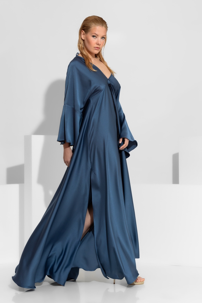 C-THROU Φόρεμα Μαξι Σατέν Νυχτερίδα Μανίκι