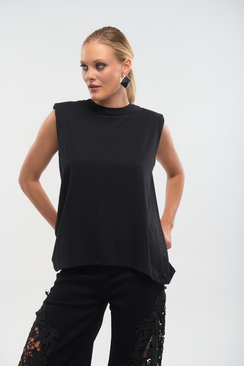 Kelly’s Padded Shoulder T-Shirt with Sparkling Strass