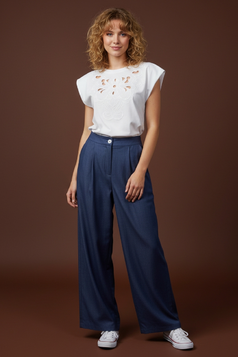 DE JAVU Cotton Embroidered Top | Elegant Casual T-Shirt