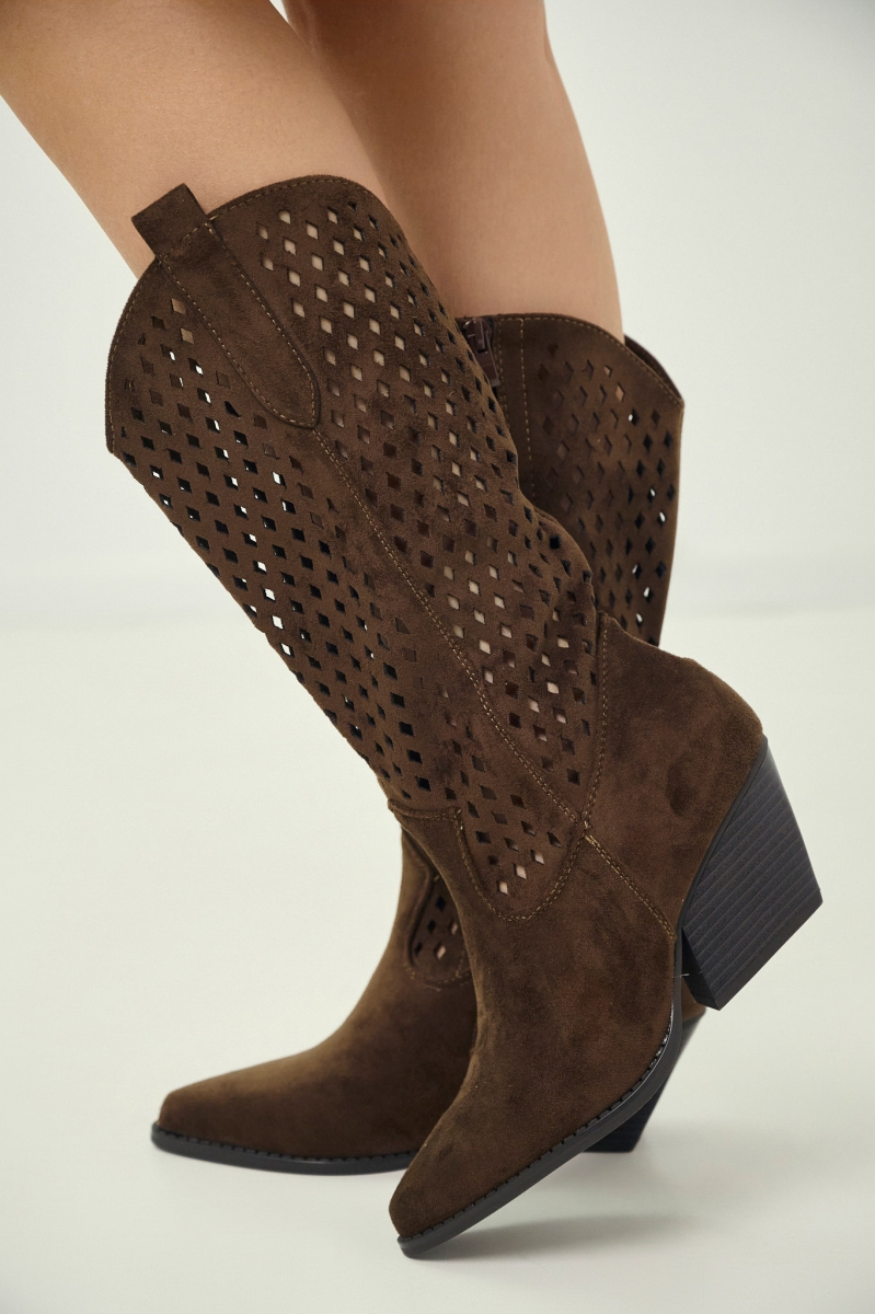 Μπότα Cow Με Τρυπητό Σχέδιο