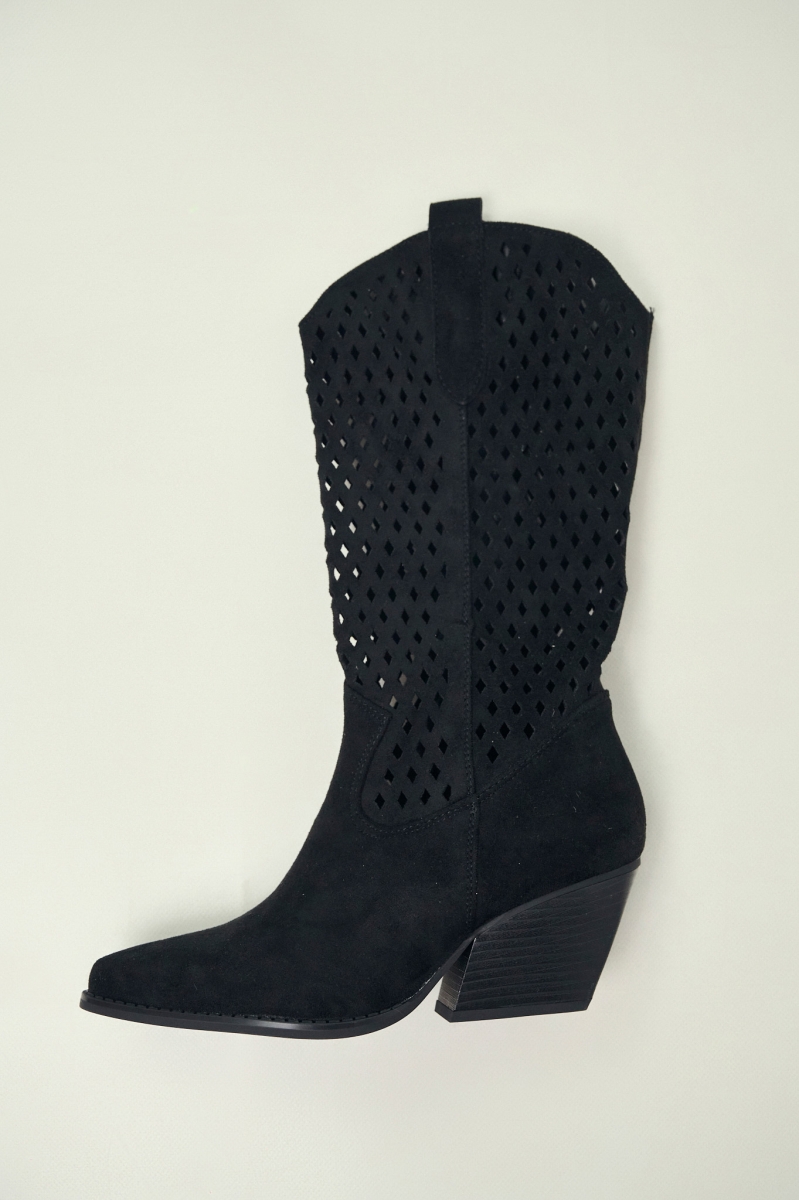 Μπότα Cow Με Τρυπητό Σχέδιο