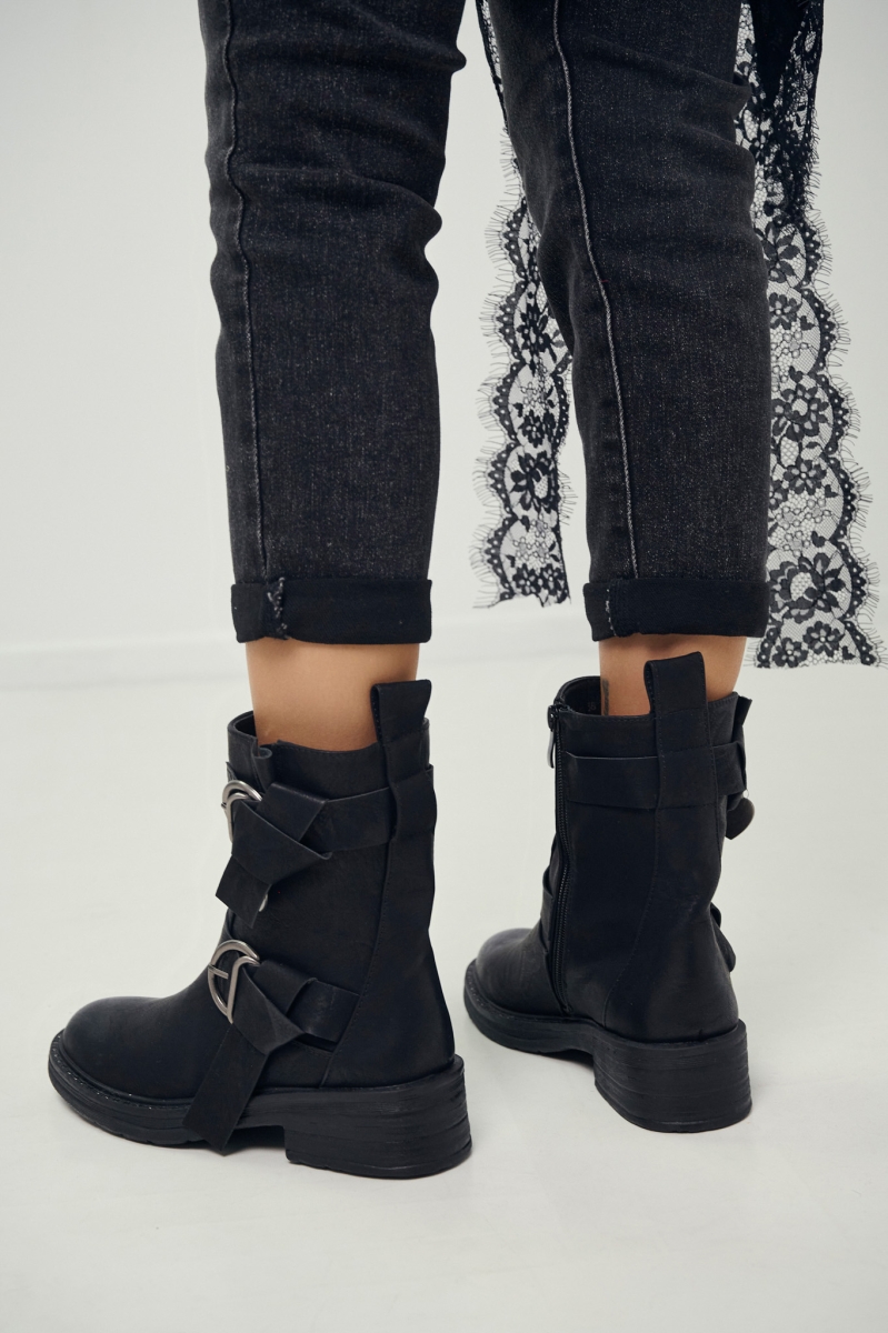 Μποτάκι Λουριά Με Καρδιά