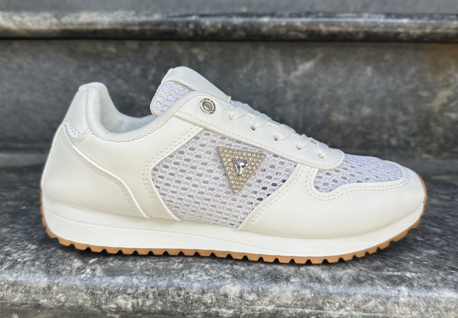 Παπούτσι Δετό με Τριγωνικό Στρας στο Πλάι