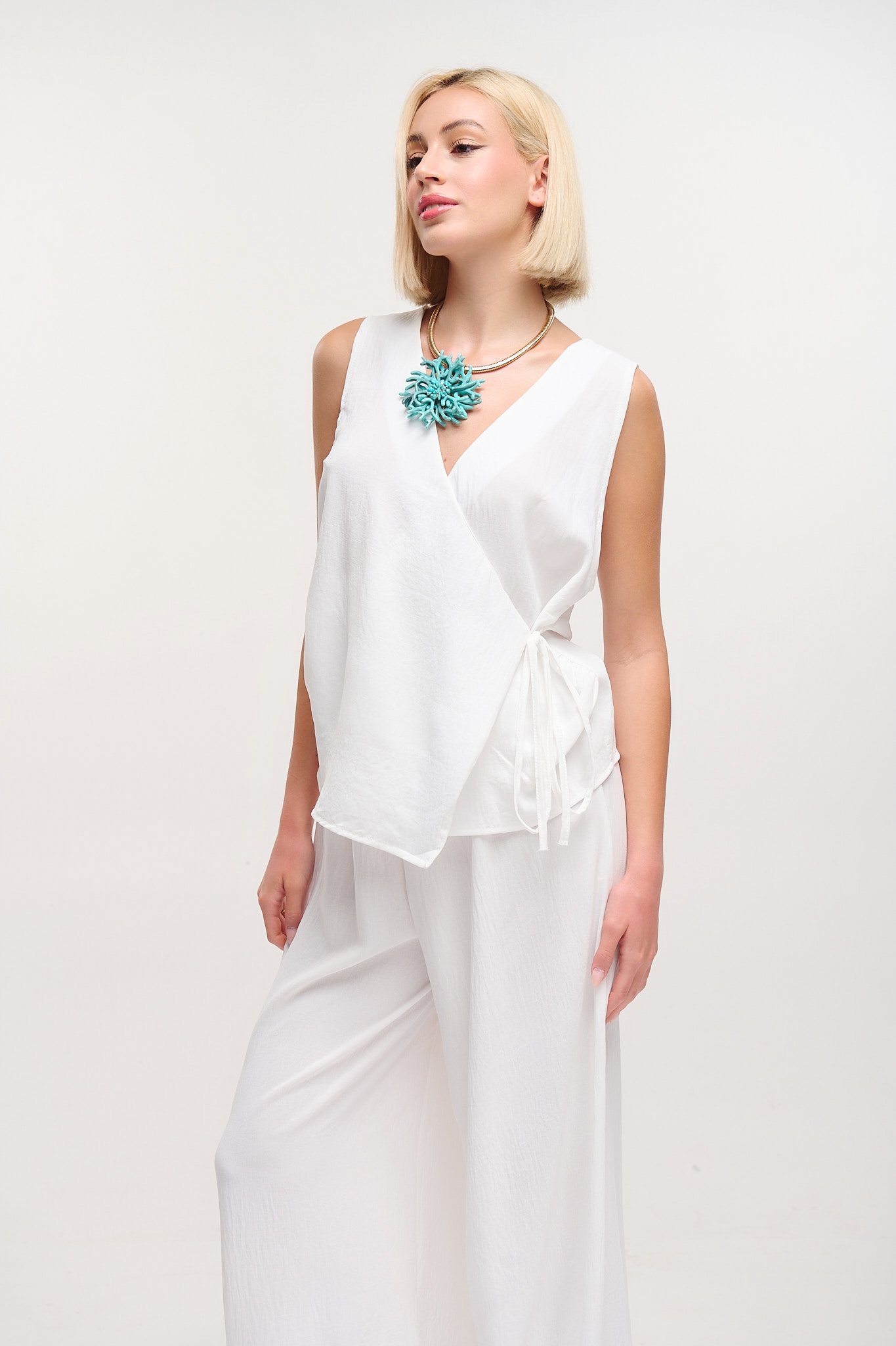 Side Knot Two Pieces Set