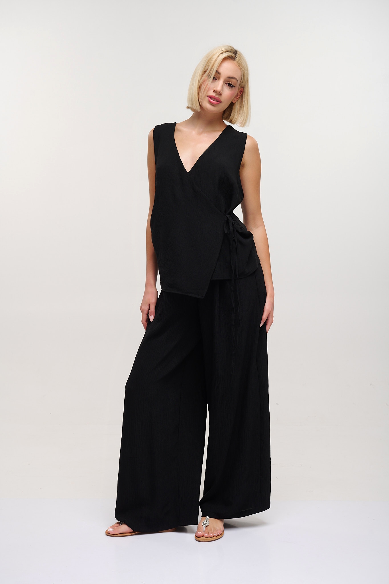Side Knot Two Pieces Set
