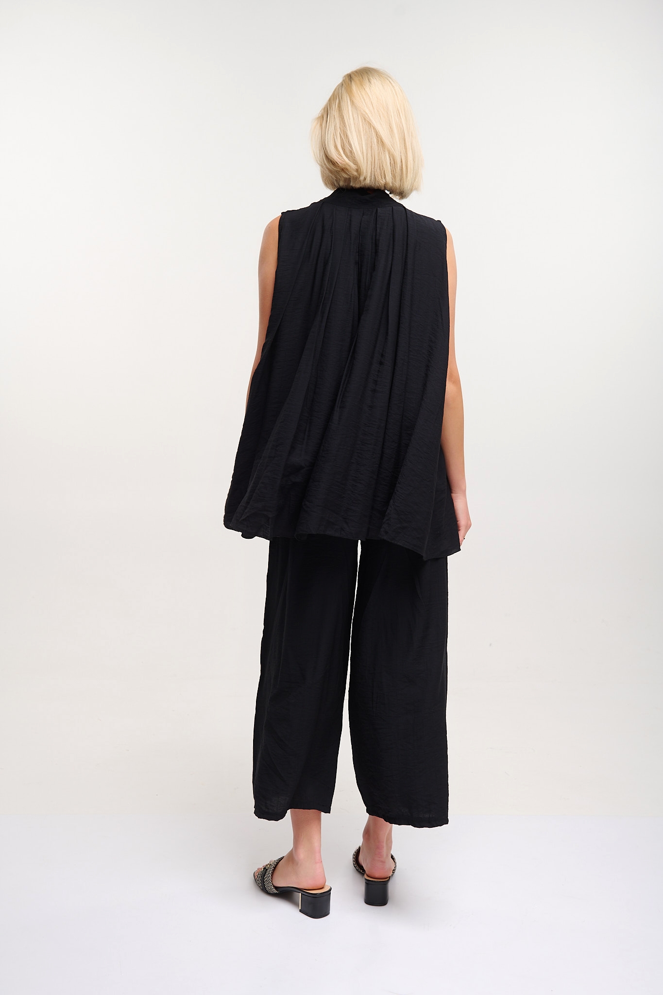 Two Pieces Set