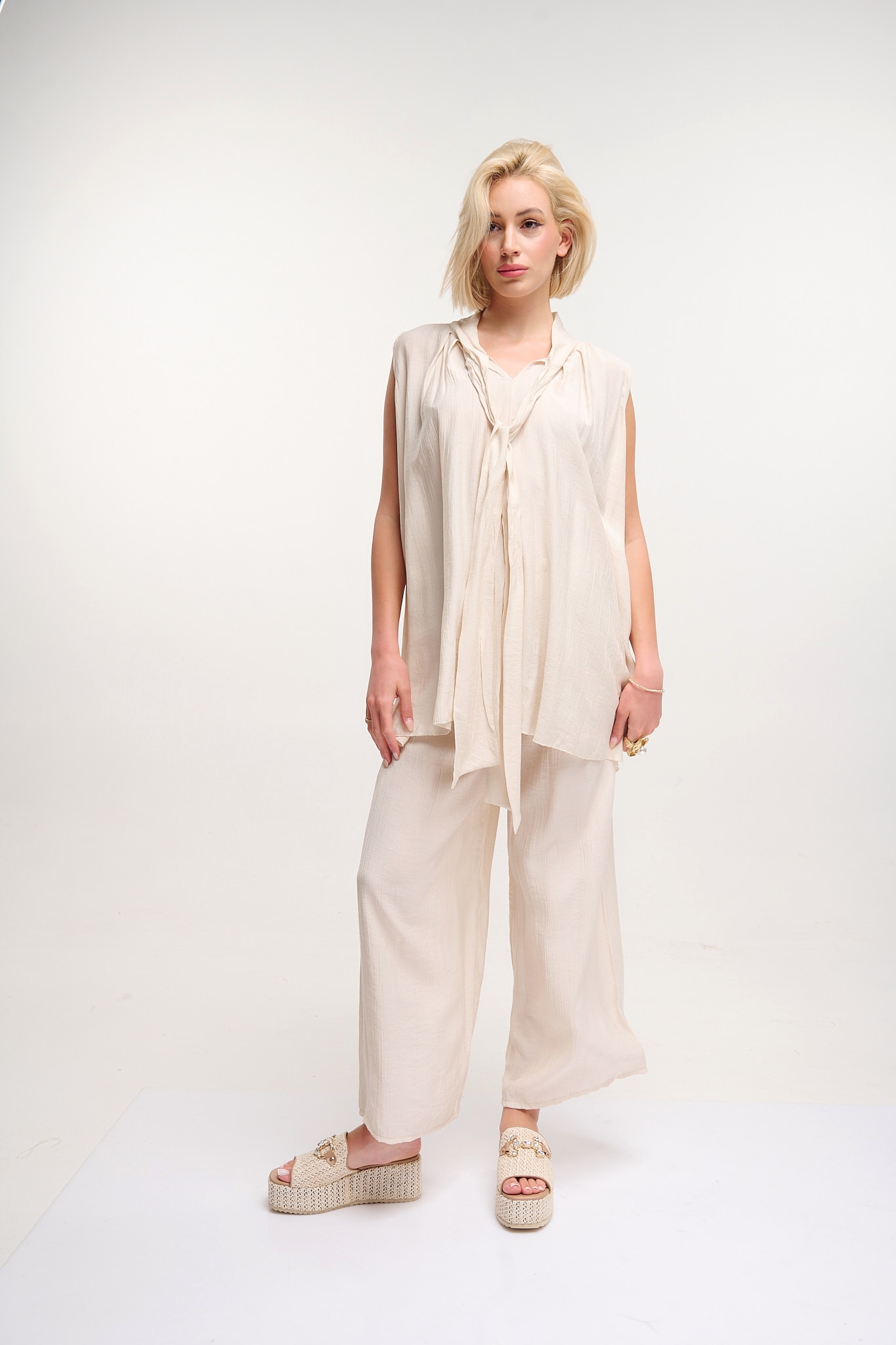 Two Pieces Set