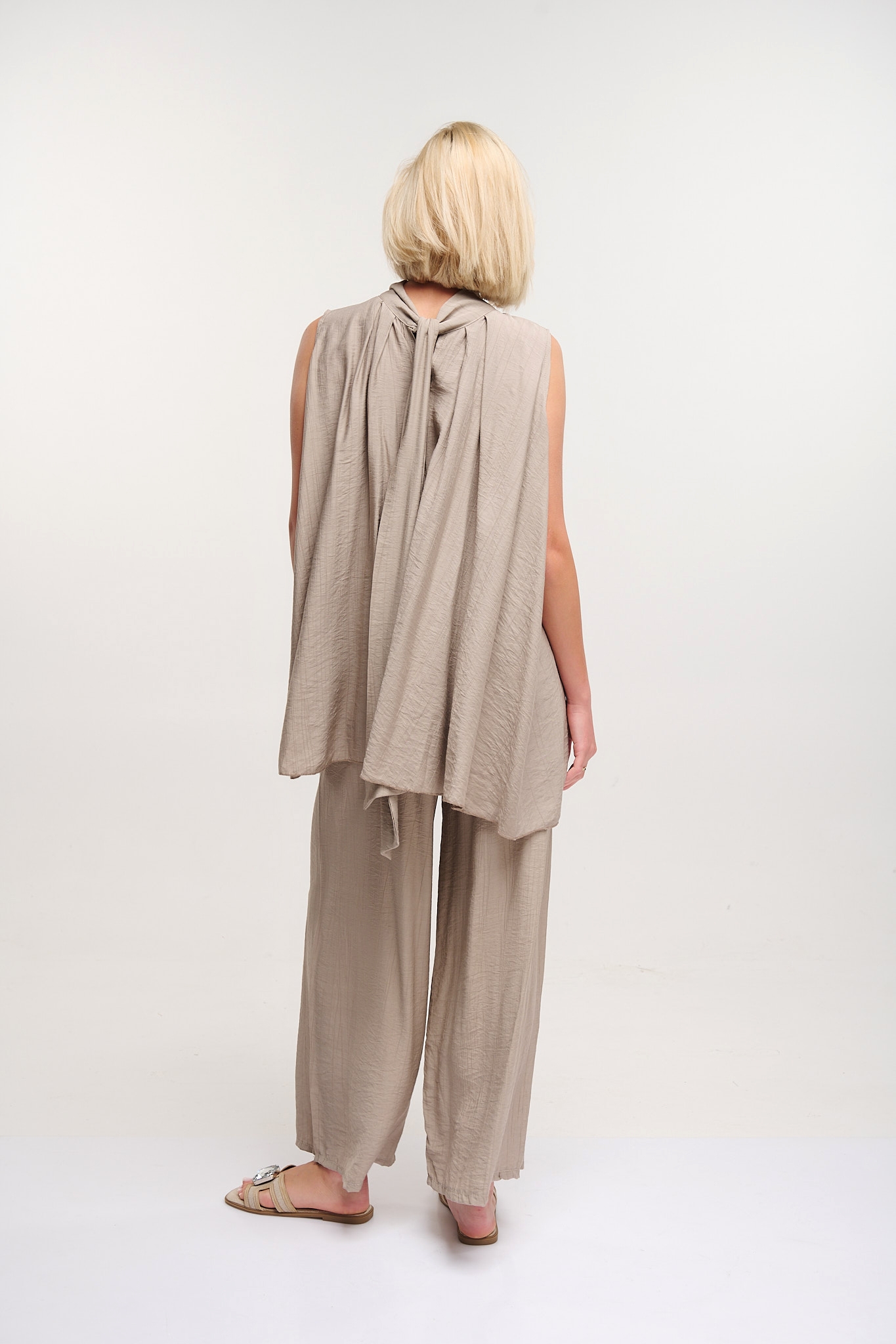 Two Pieces Set