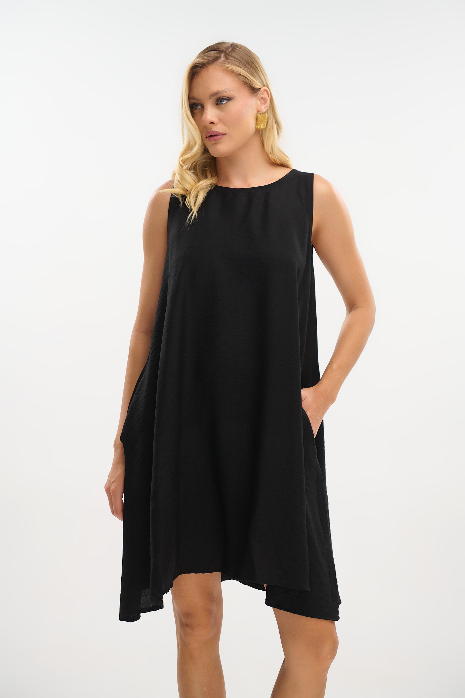 Linen-Look Knee-Length Dress with Back Detail