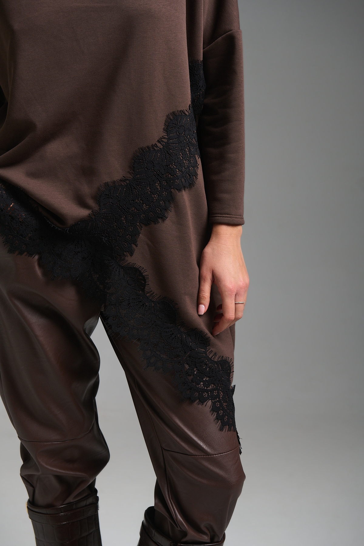 Μπλούζα Φούτερ Μύτη Με Δαντέλα