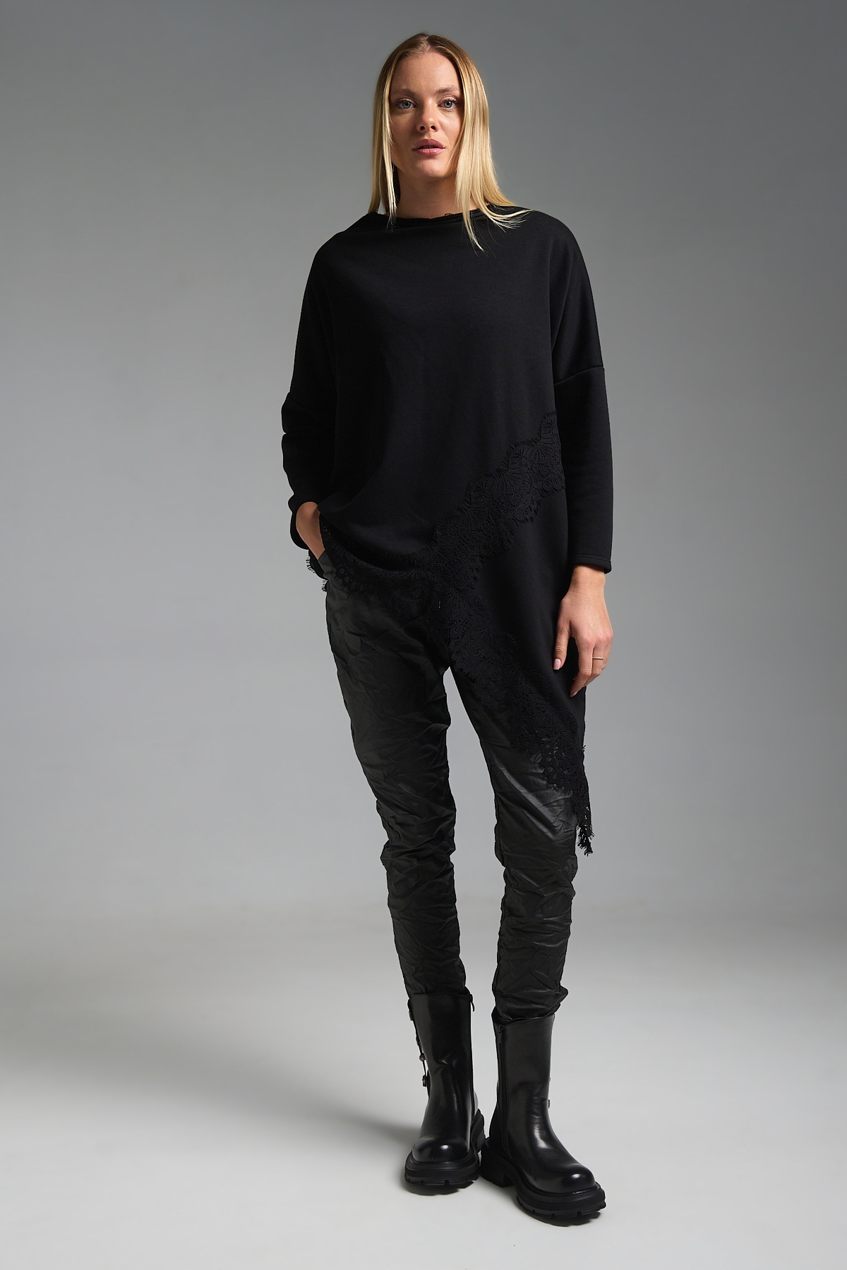 Μπλούζα Φούτερ Μύτη Με Δαντέλα