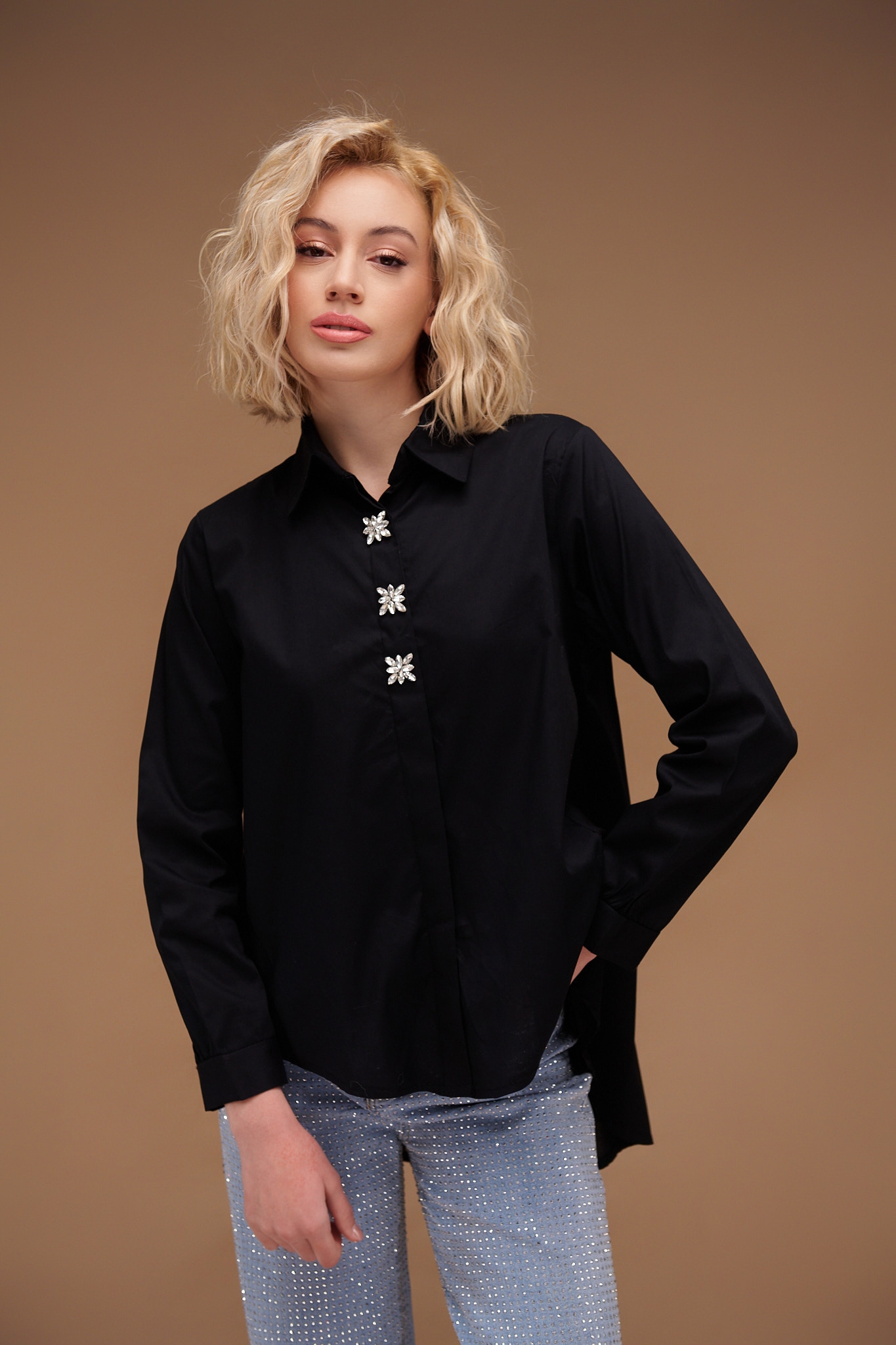 Rhiestoned 3 Flowered Buttons Shirt