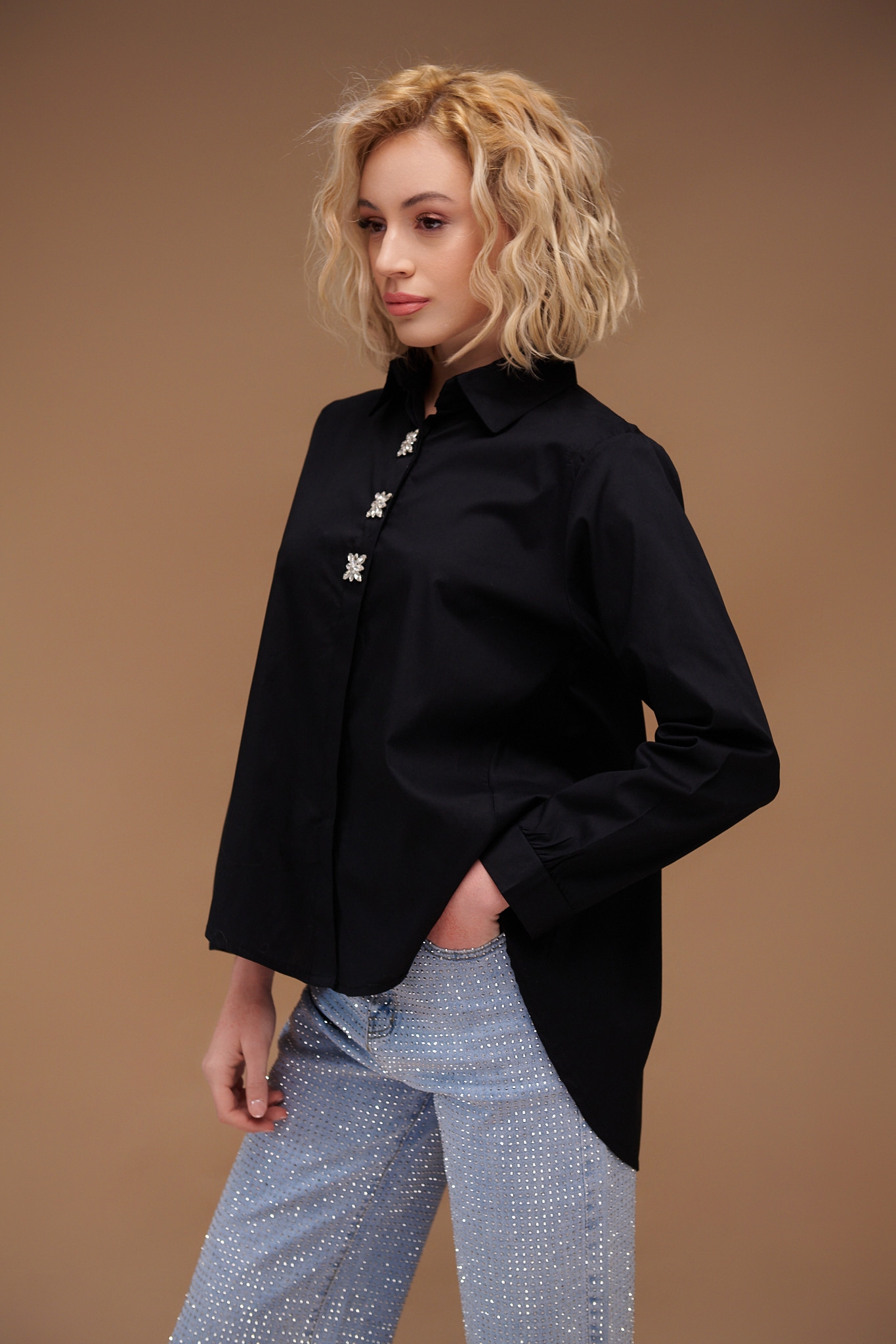 Rhiestoned 3 Flowered Buttons Shirt