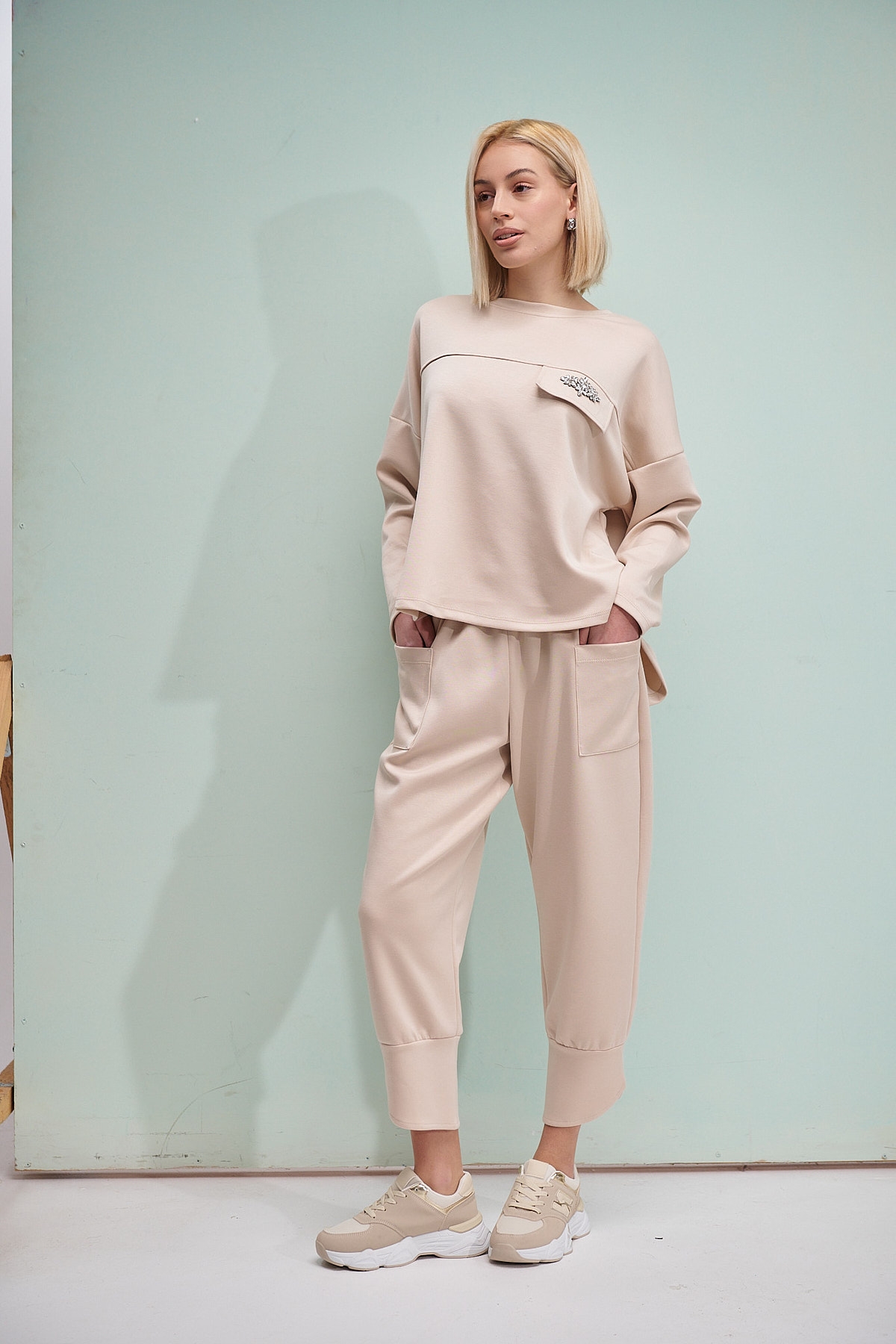 Rhinestoned Pocket Blouse Wide Pants Set