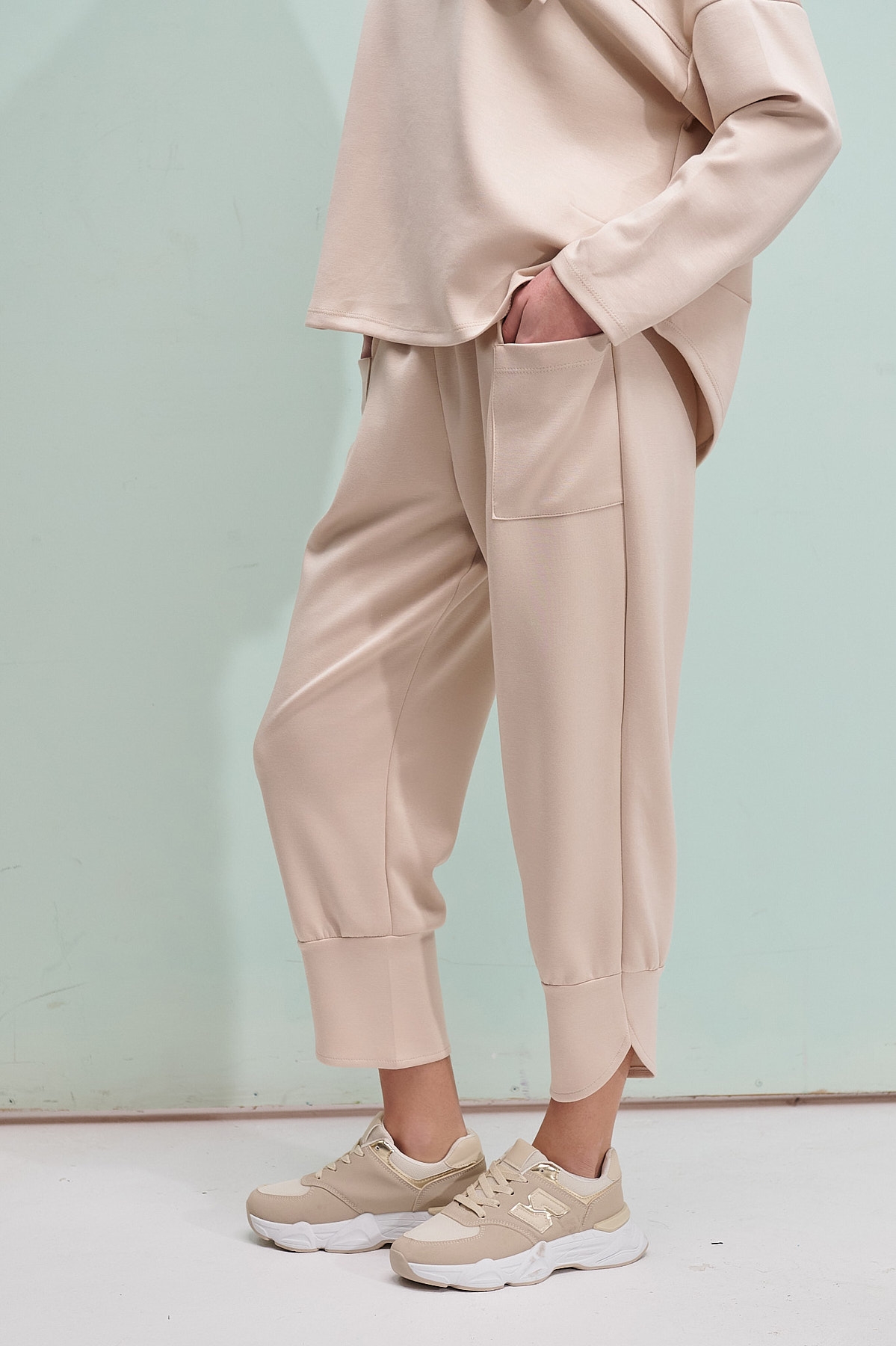 Rhinestoned Pocket Blouse Wide Pants Set