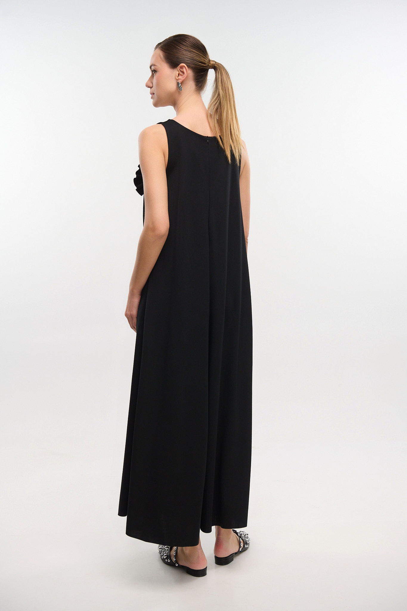 Oversized Jumpsuit With Brooch